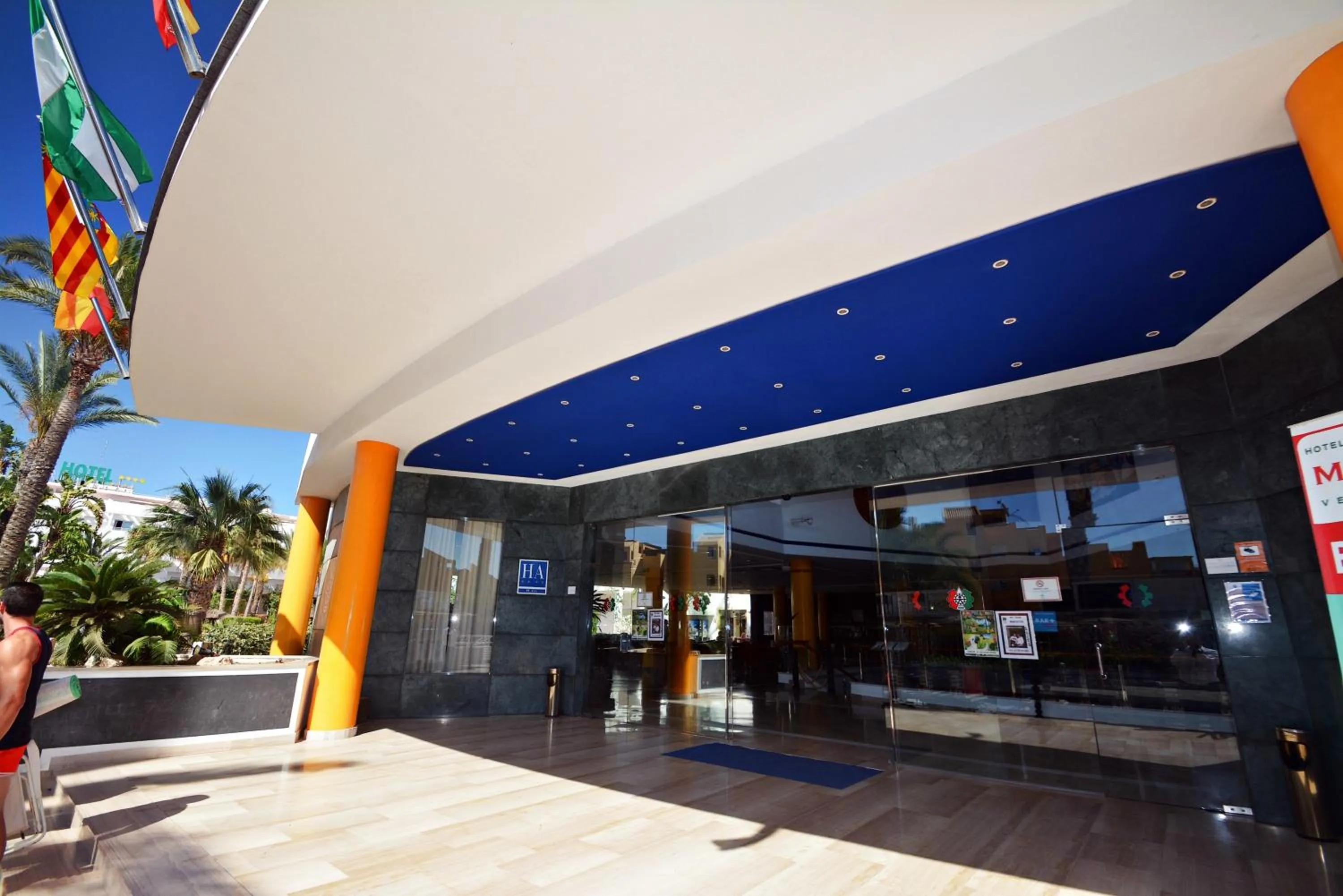 Facade/entrance in Hotel Mexico