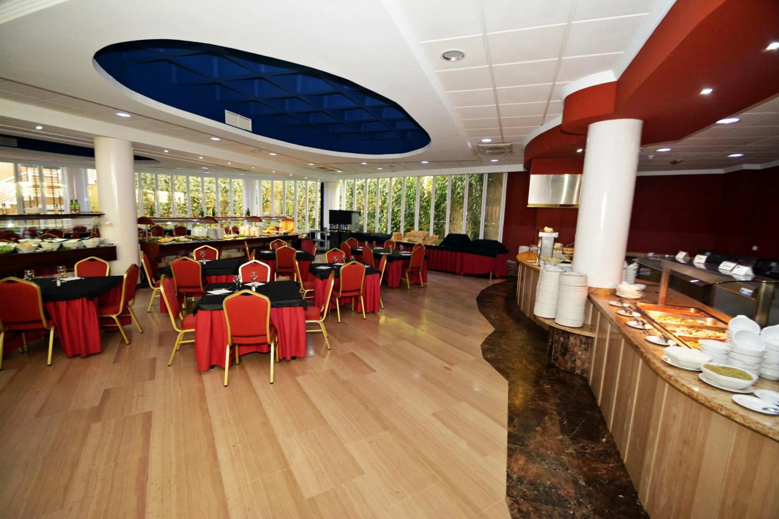 Restaurant/places to eat in Hotel Mexico