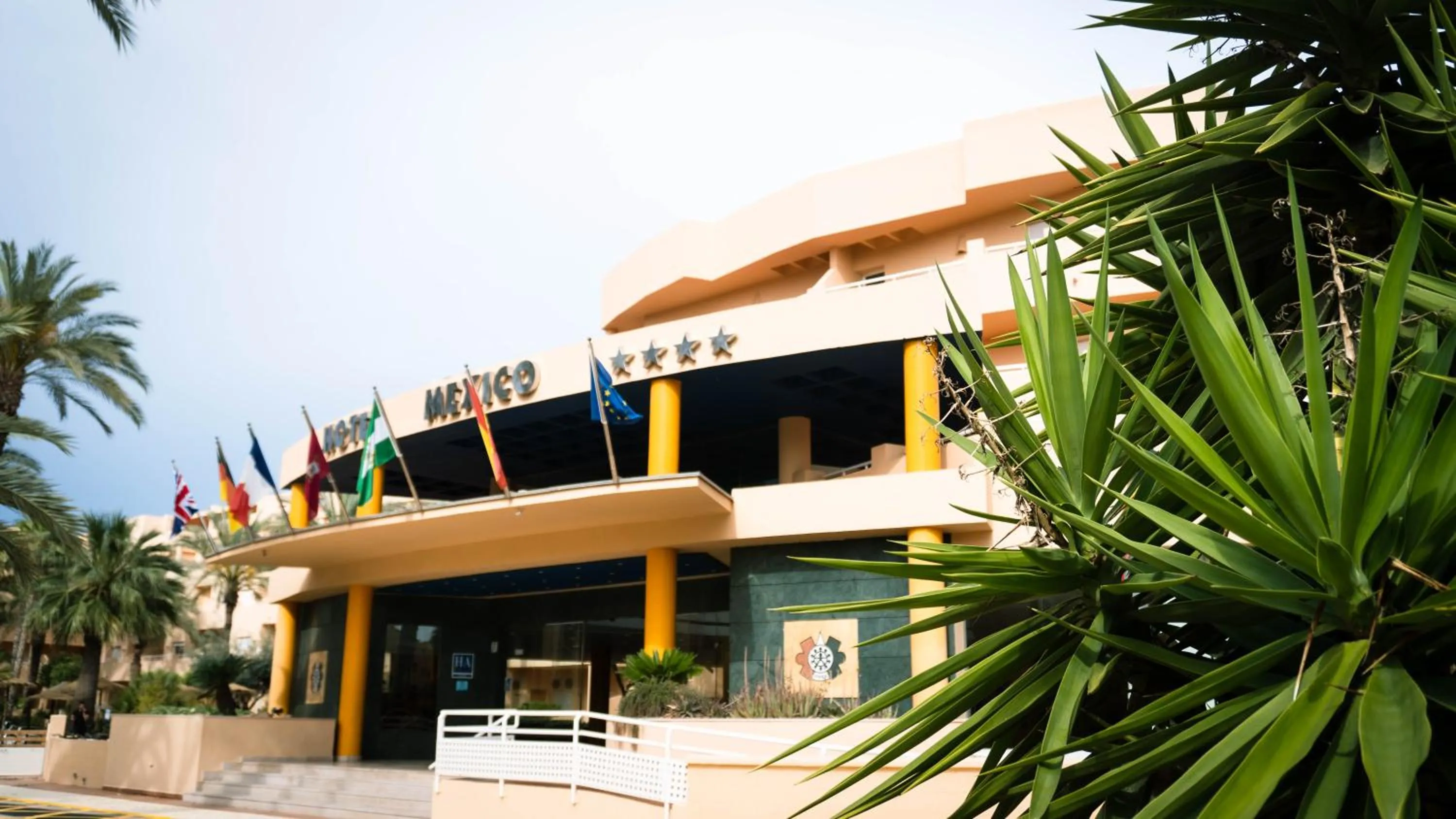 Property building in Hotel Mexico