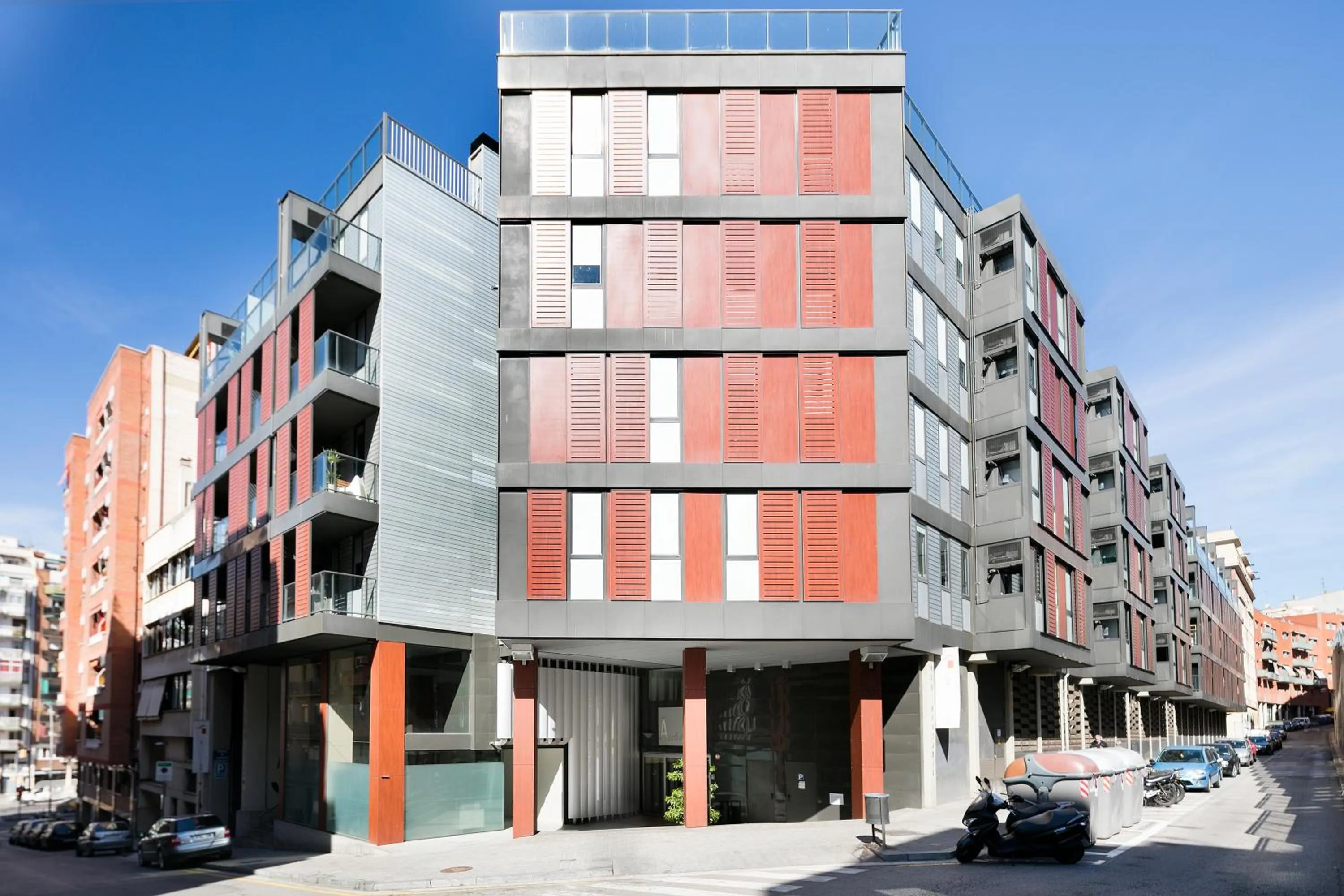 Property building in Aparthotel Bcn Montjuic