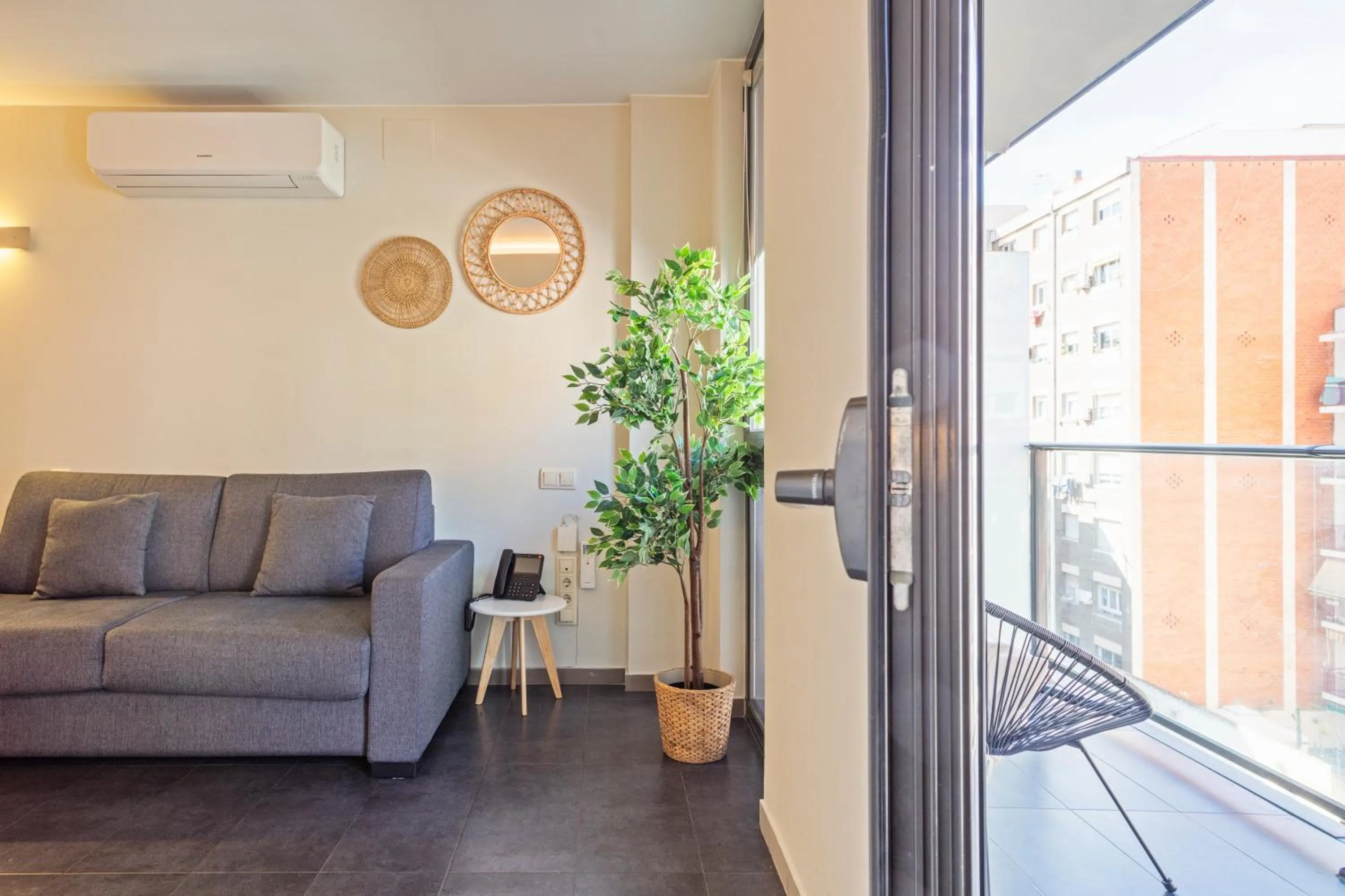 Two-Bedroom Apartment in Aparthotel Bcn Montjuic