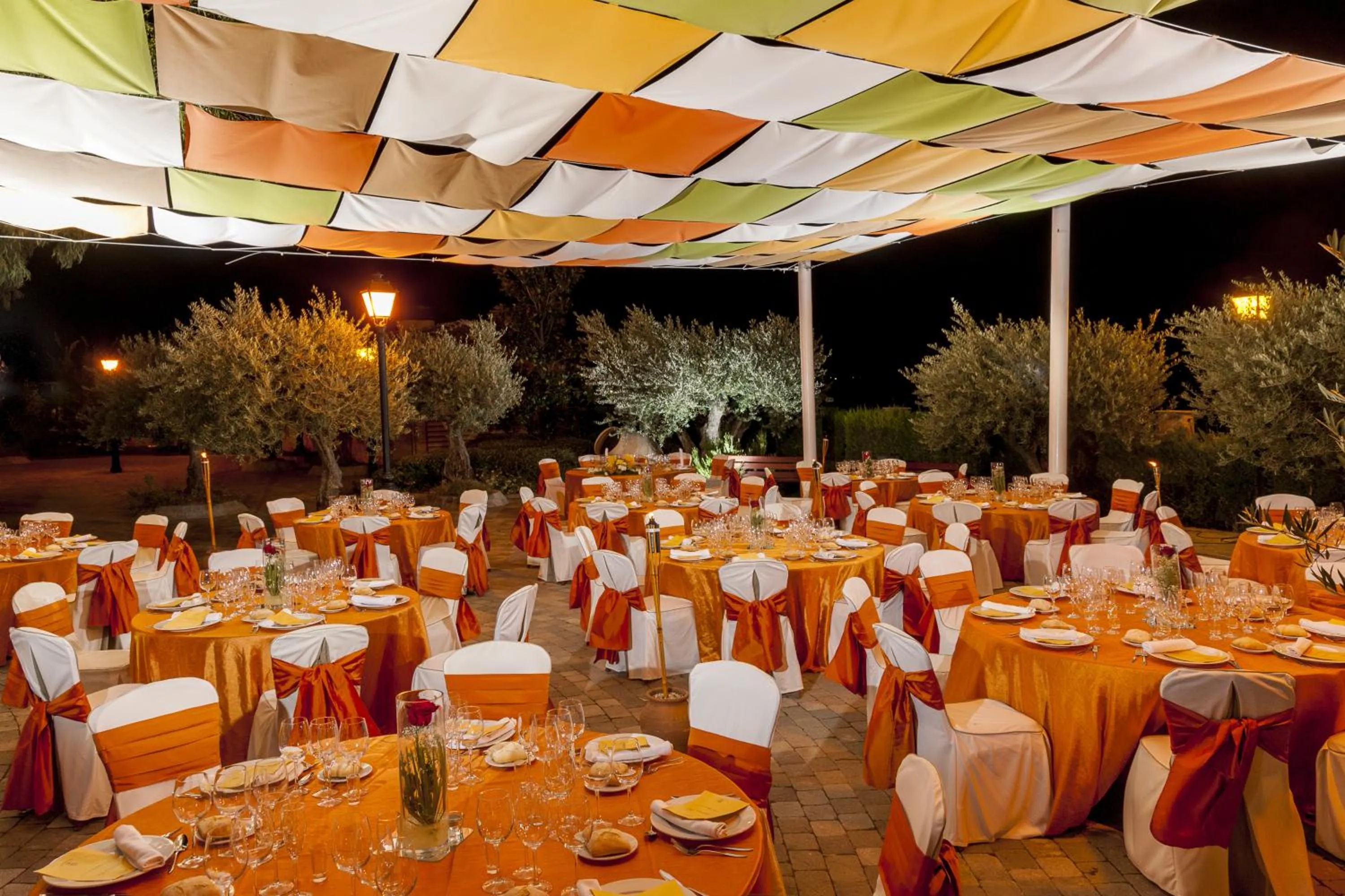 Banquet/Function facilities in Hotel Comendador