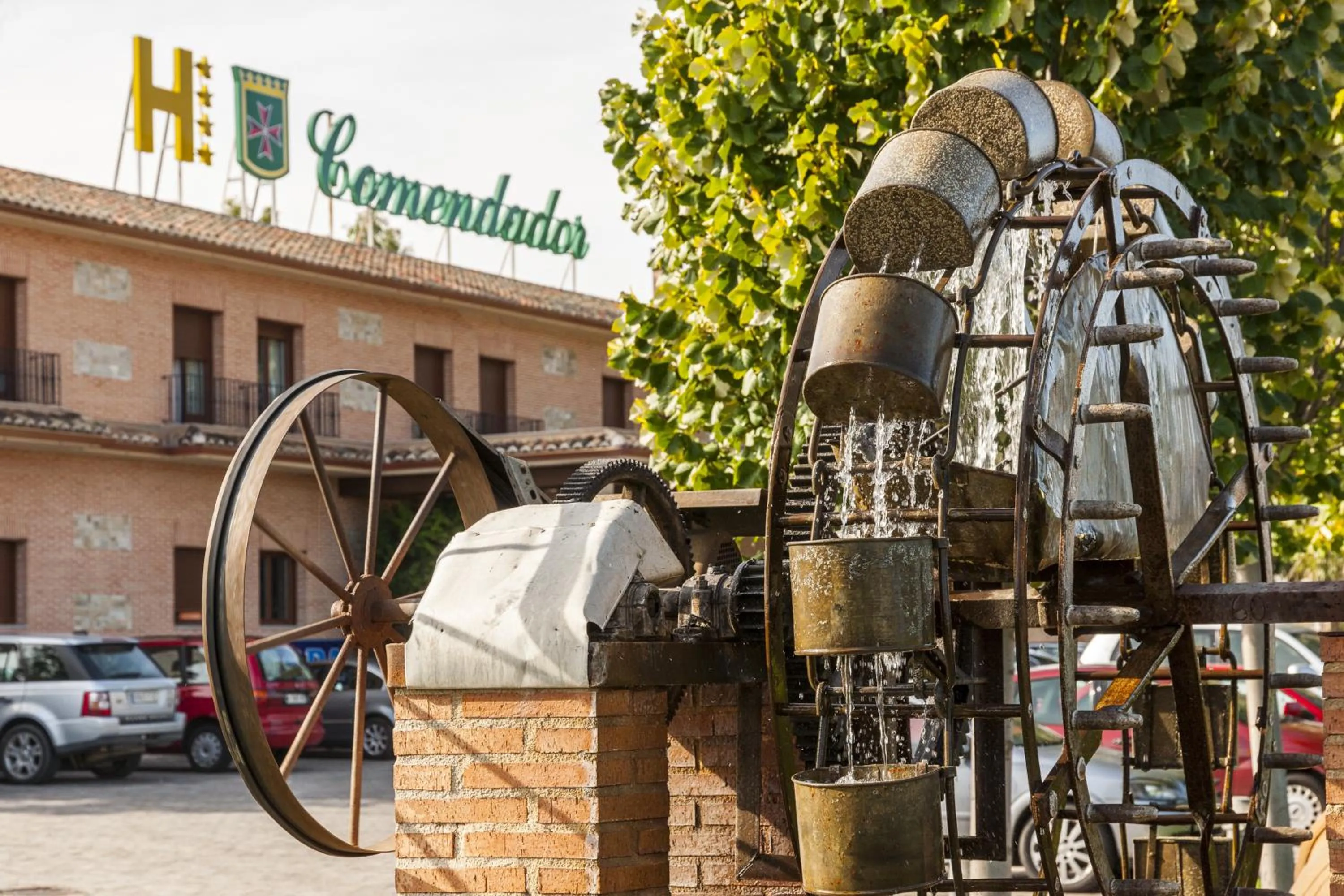 Facade/entrance in Hotel Comendador