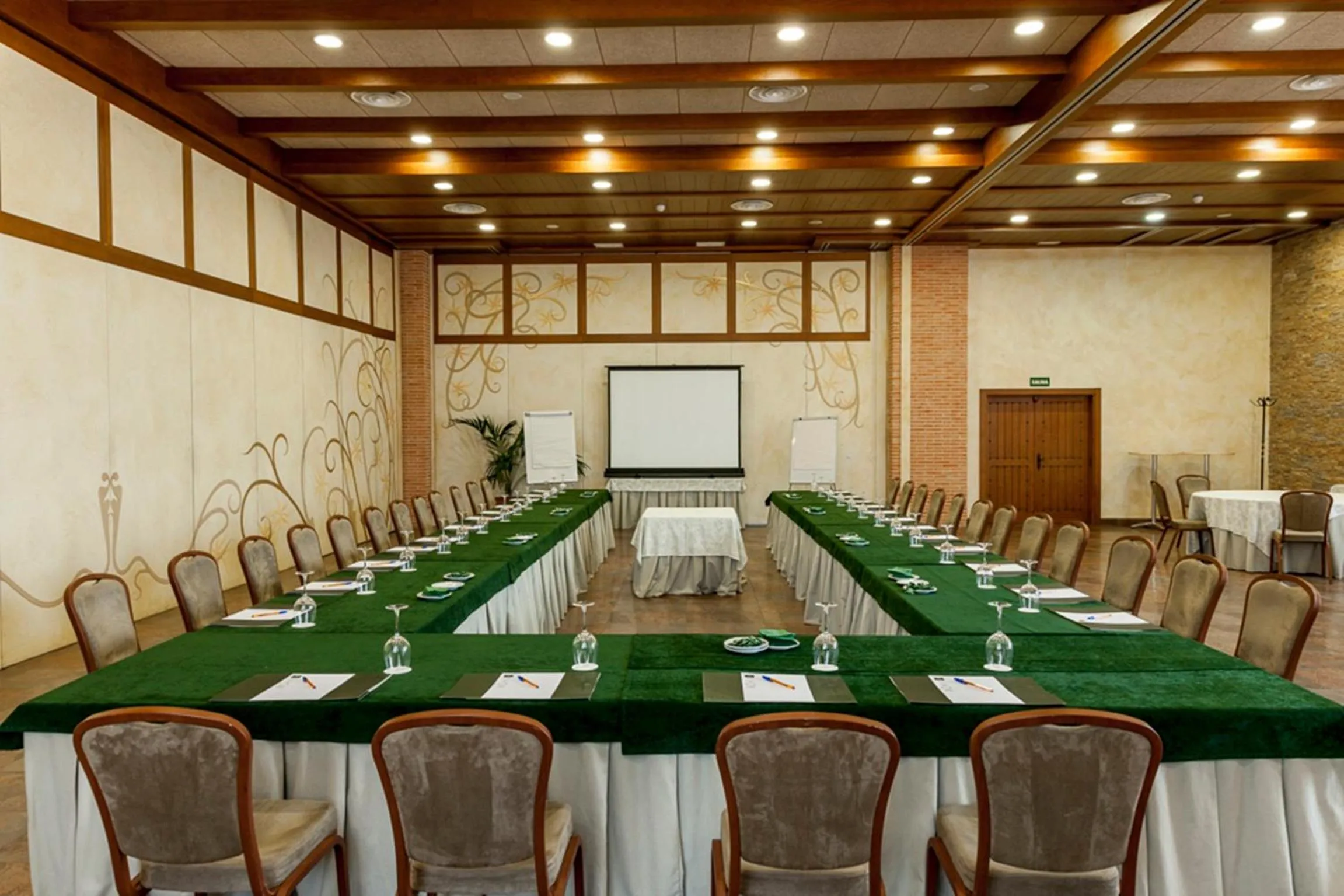 Meeting/conference room in Hotel Comendador