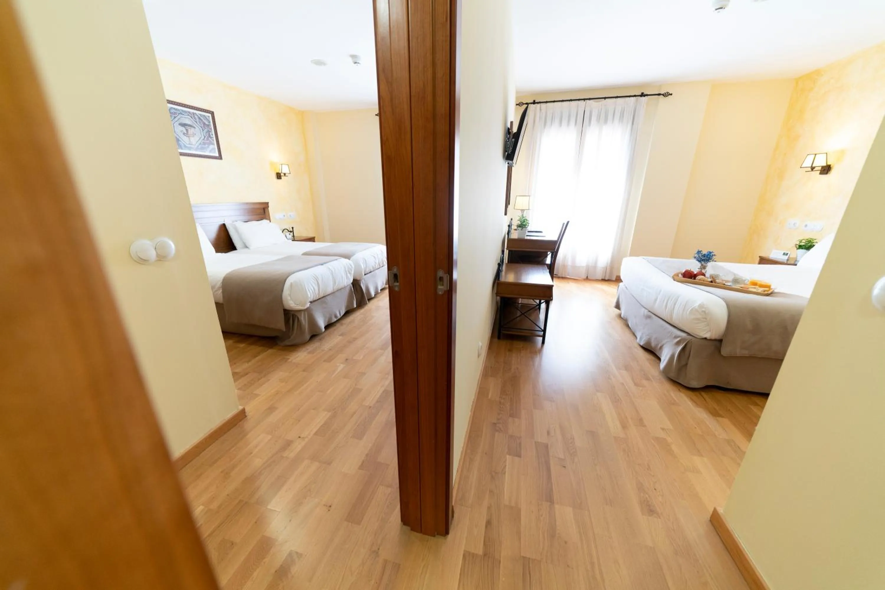 Bed in Hotel Comendador