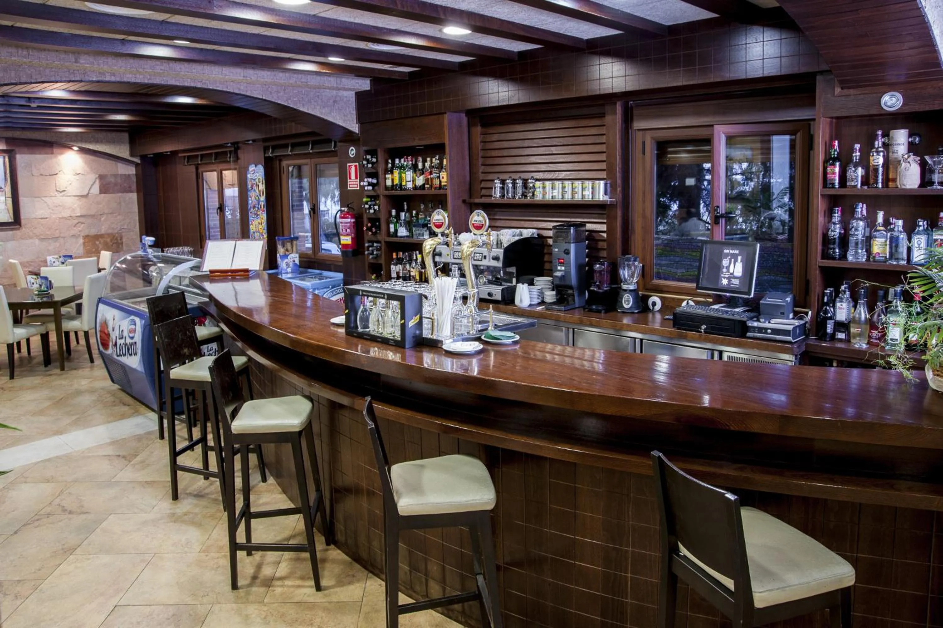 Lounge or bar in Hotel Comendador