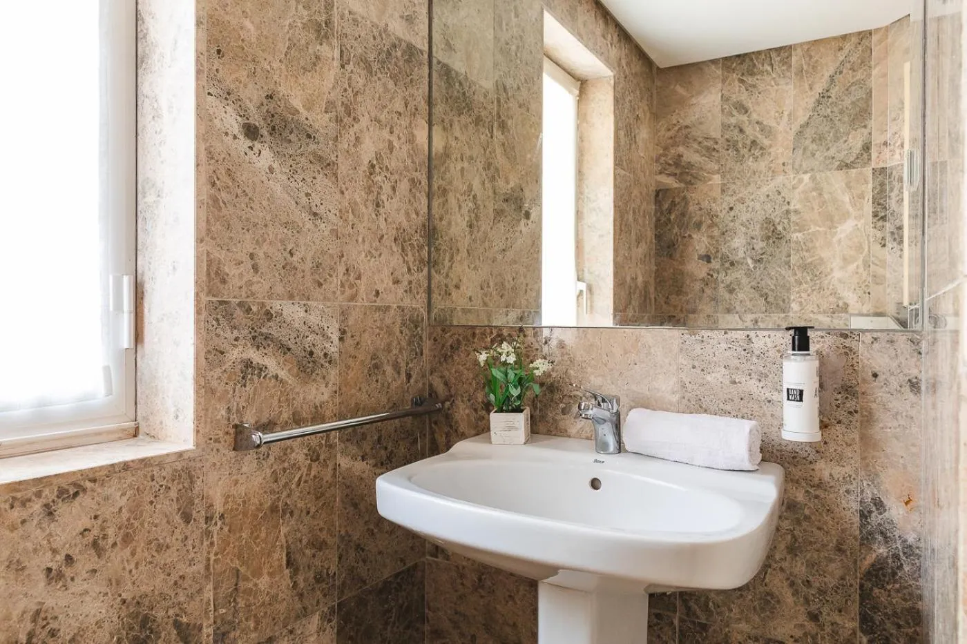 Bathroom in Ona Lomas Village - La Manga Club