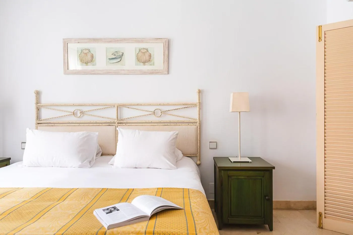 Bed in Ona Lomas Village - La Manga Club