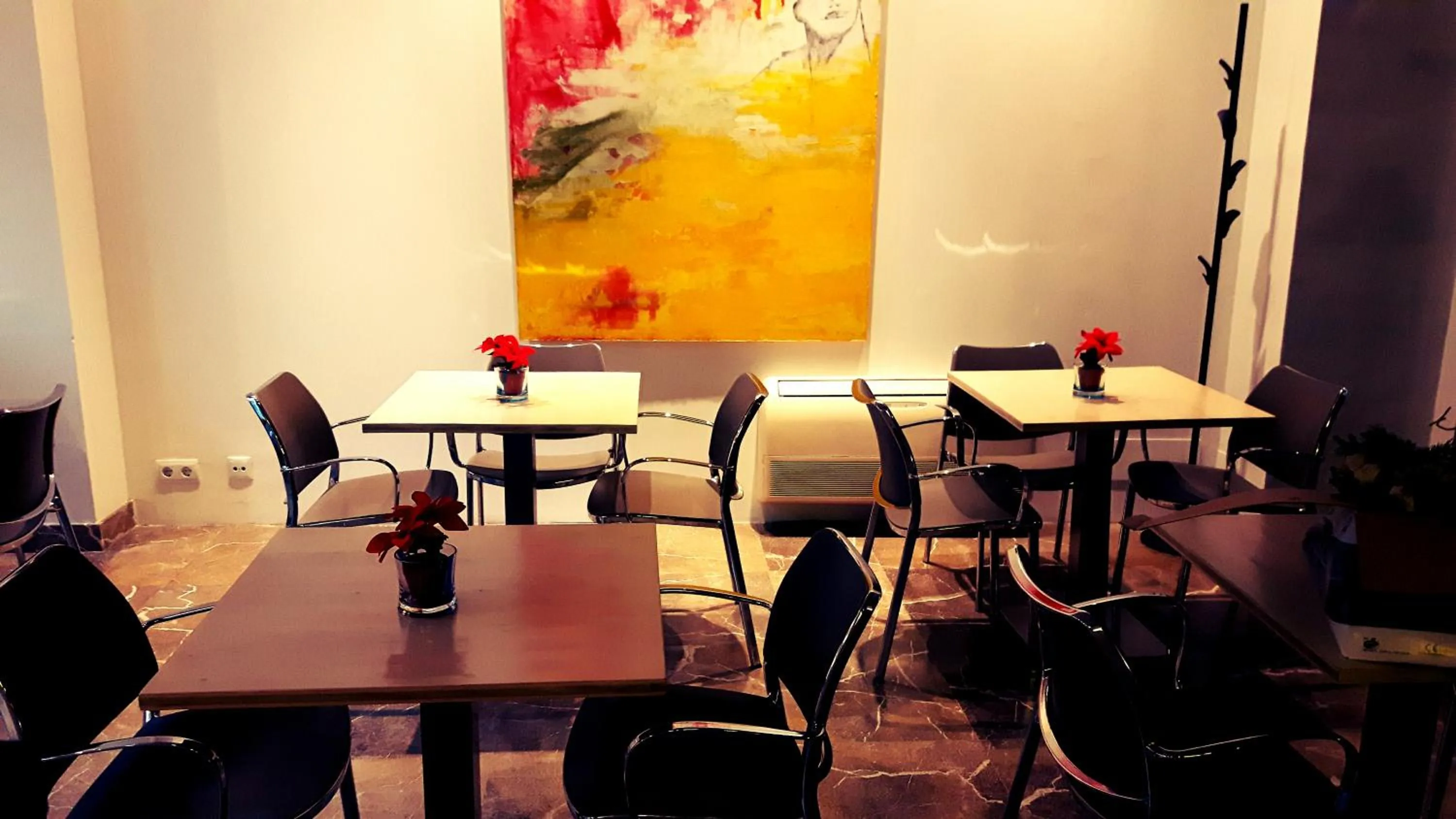 Lobby or reception in L'Hostal Pollenca - Turisme Interior