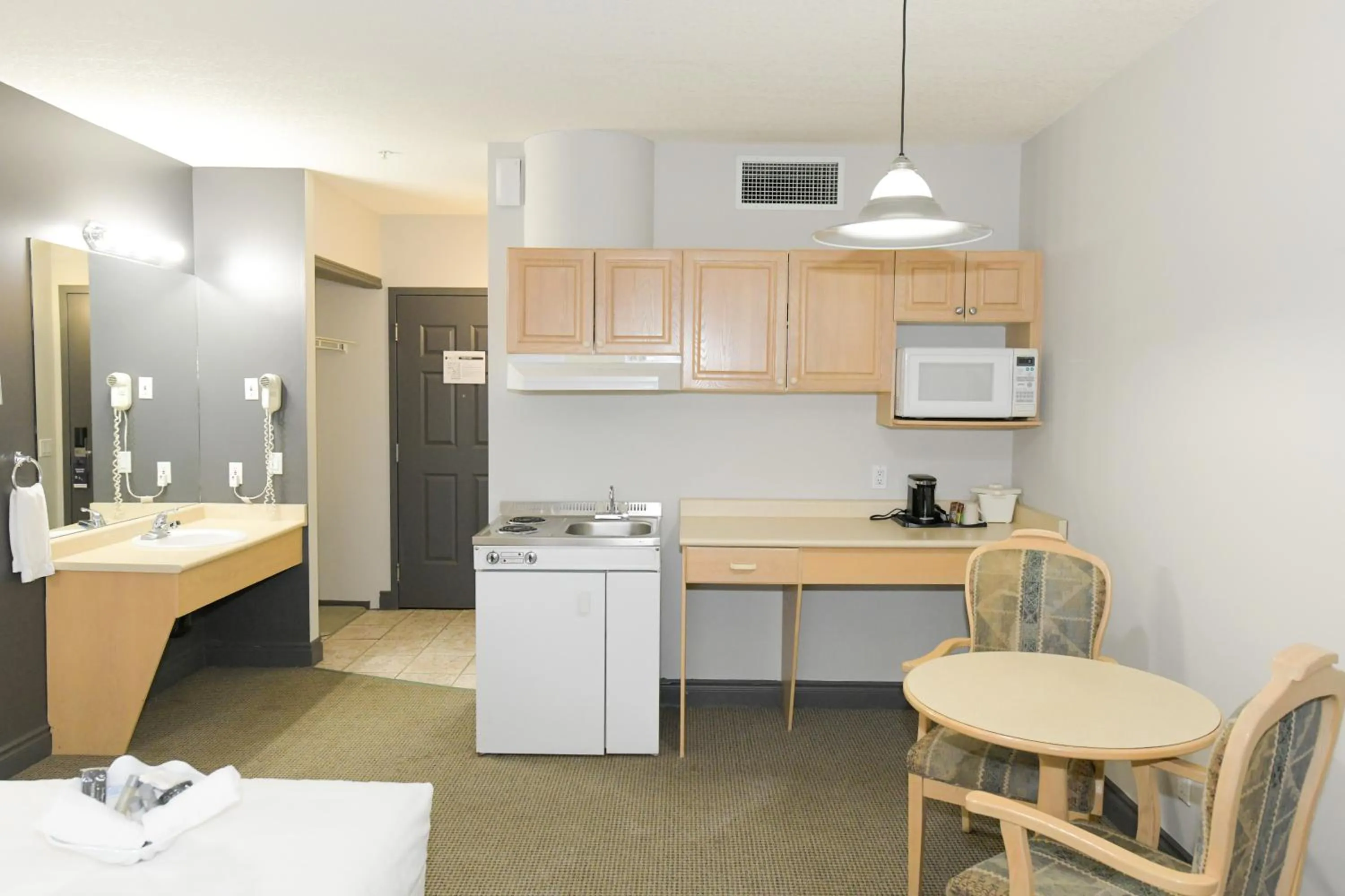 Kitchen or kitchenette in Prime Hotel