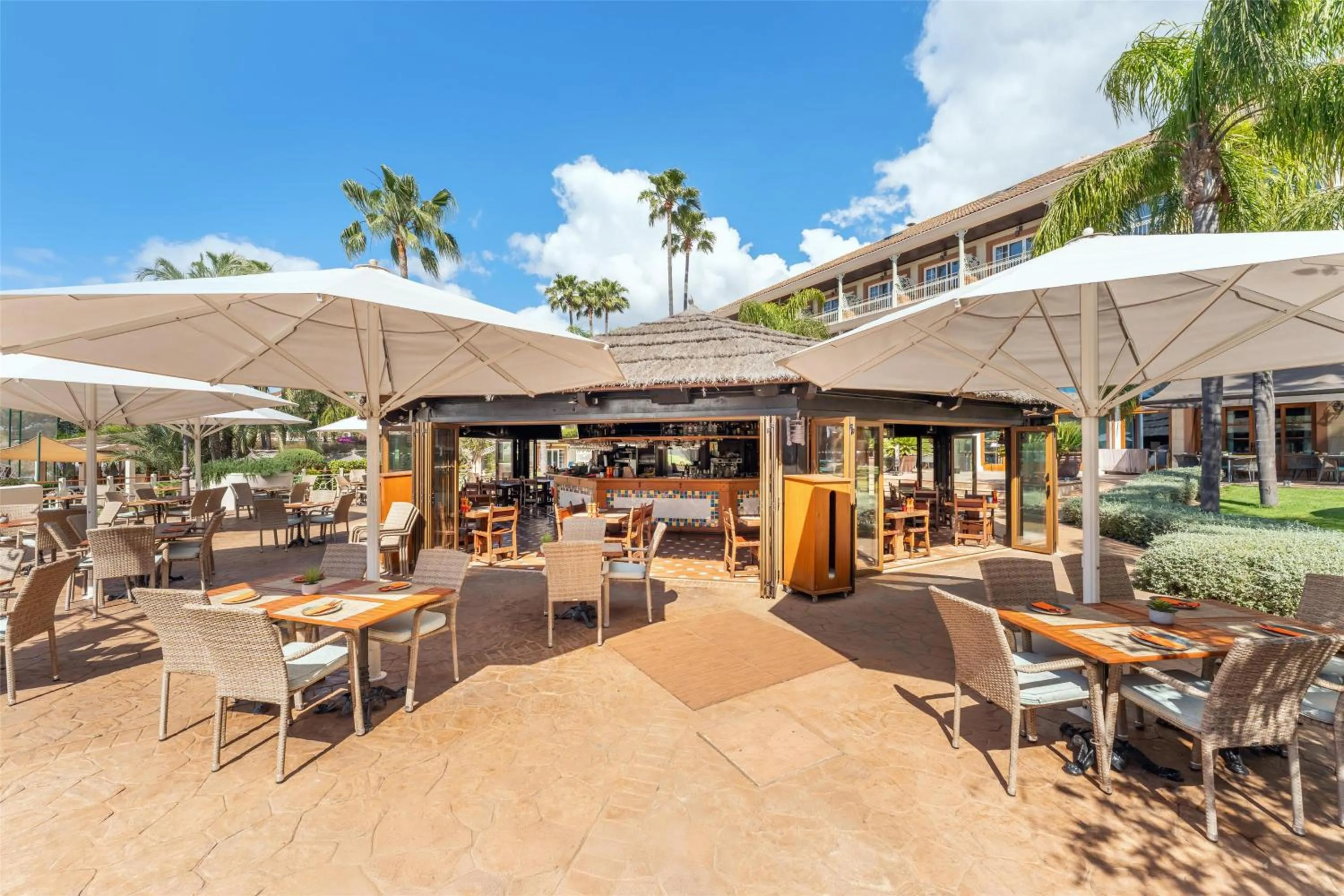 Restaurant/places to eat in Lindner Hotel Mallorca Portals Nous, part of JdV by Hyatt