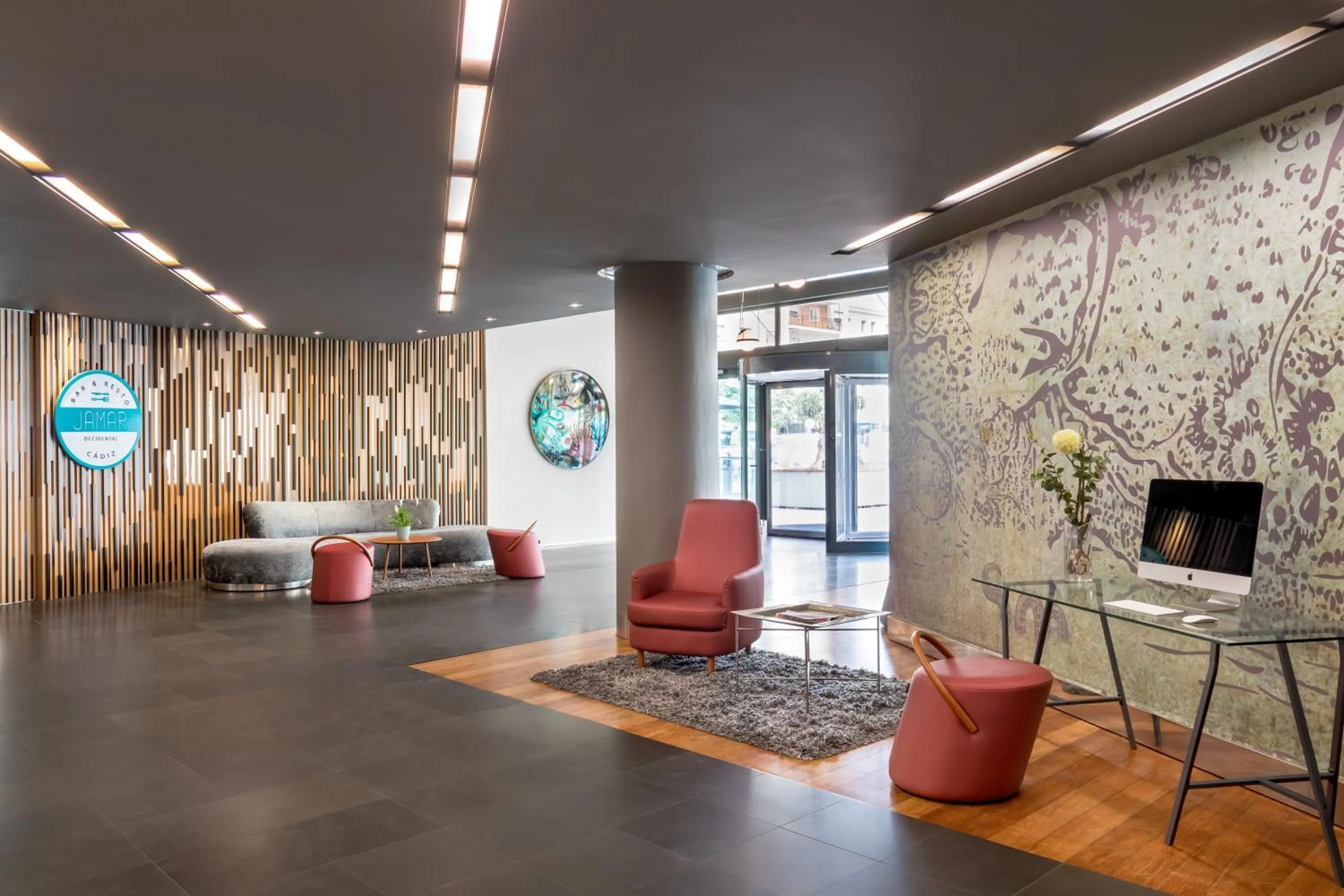 Lobby or reception in Occidental Cádiz