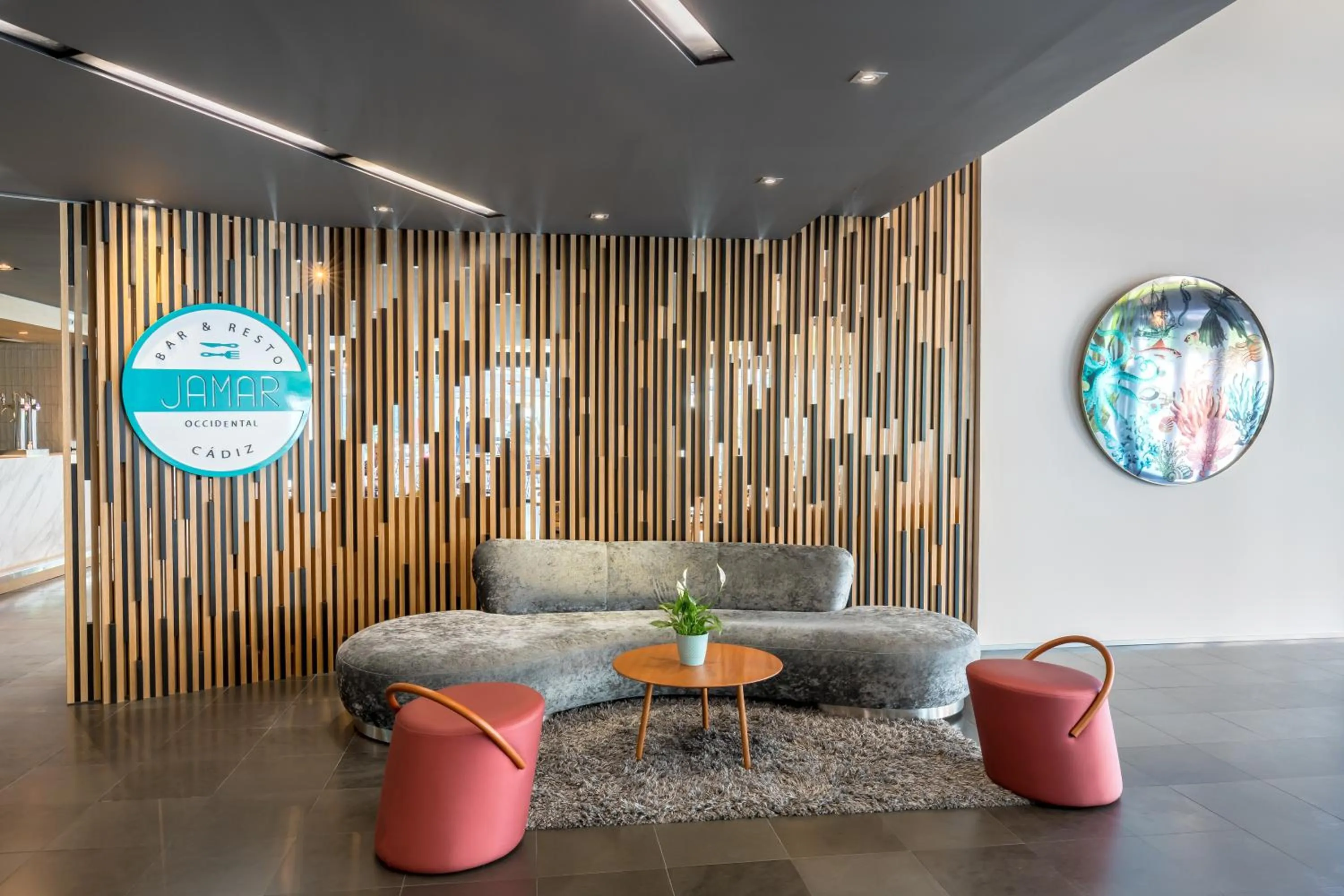 Lobby or reception in Occidental Cádiz