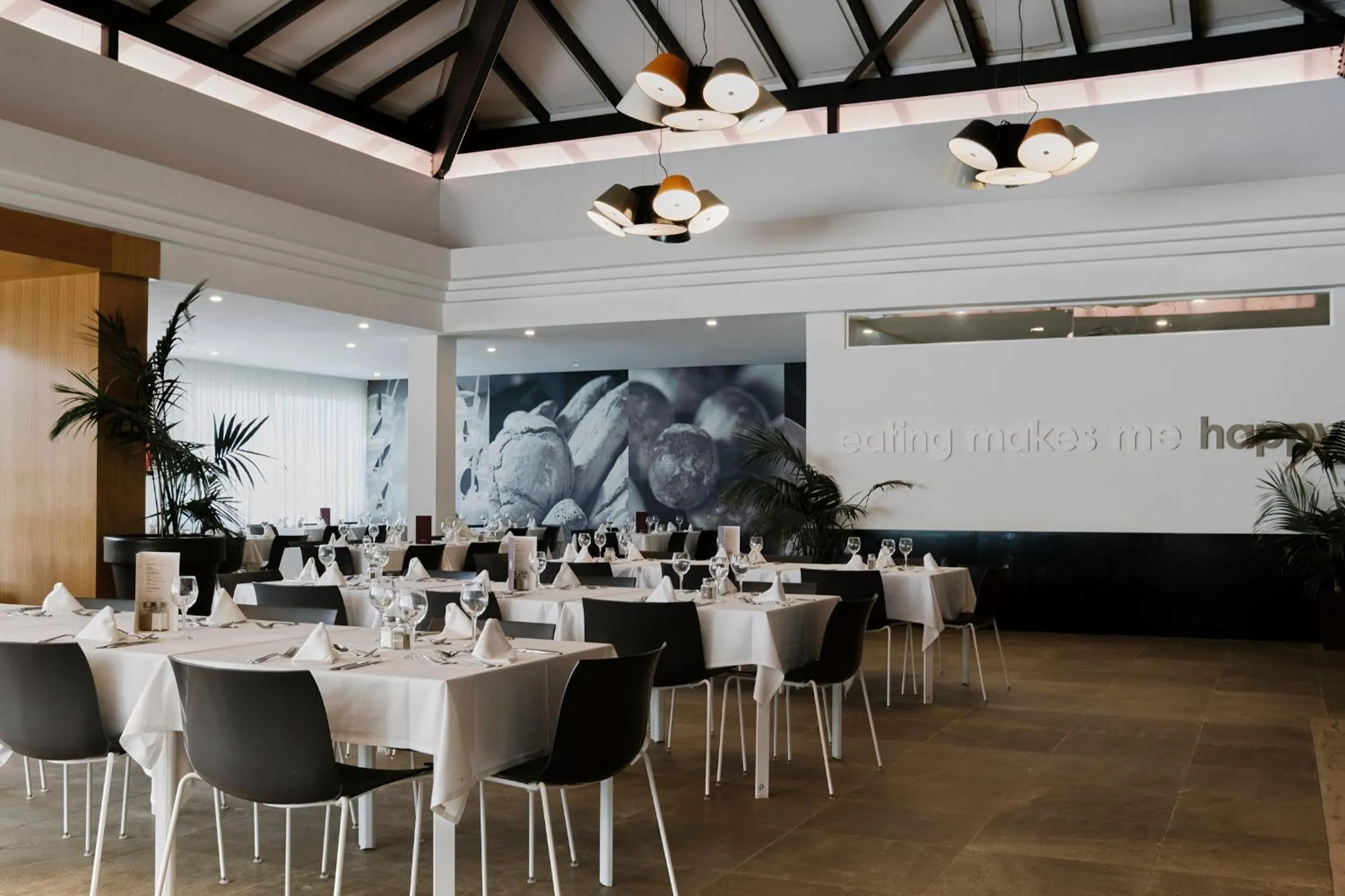 Restaurant/places to eat in Prinsotel La Dorada & Spa