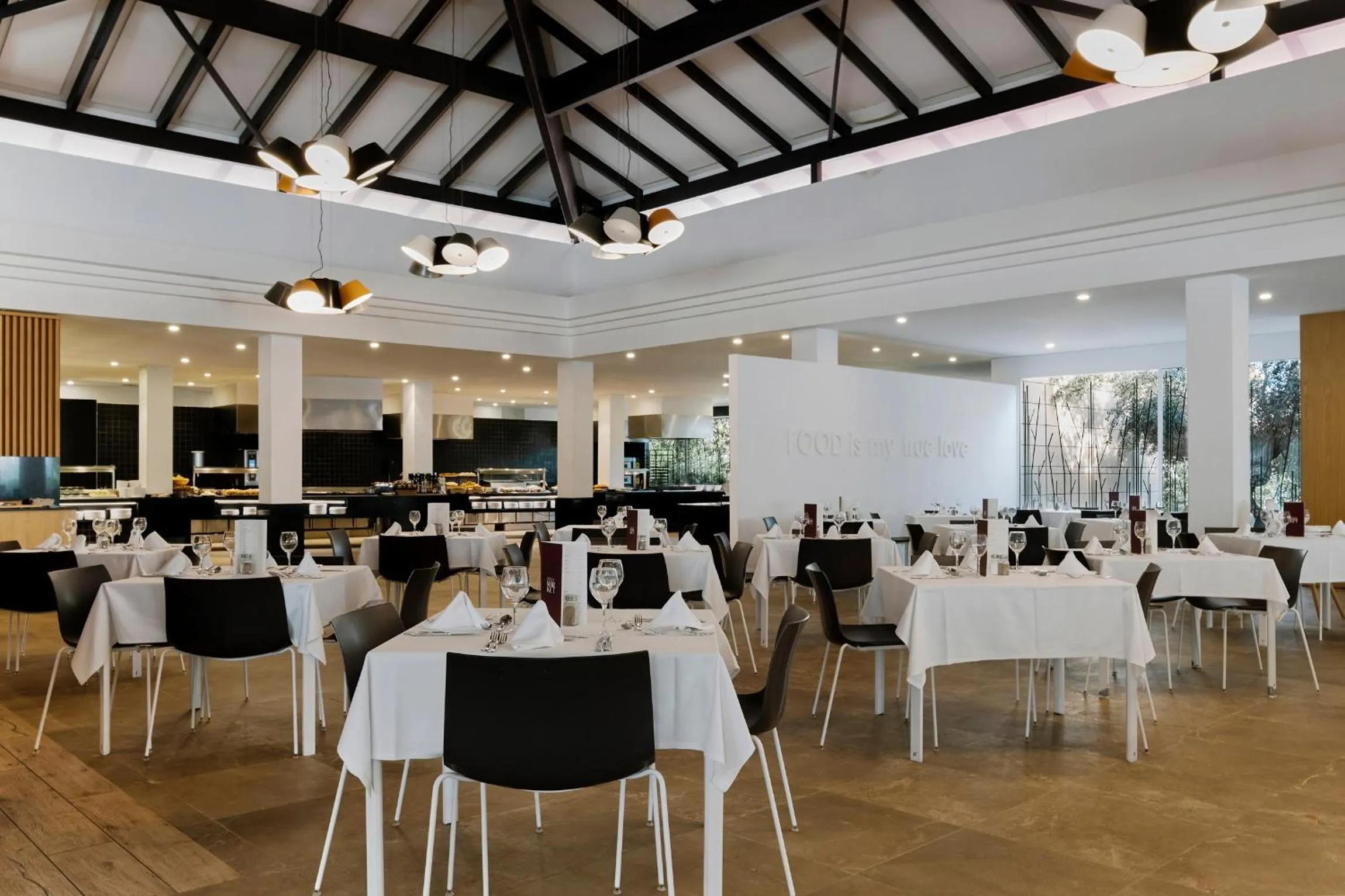 Restaurant/places to eat in Prinsotel La Dorada & Spa
