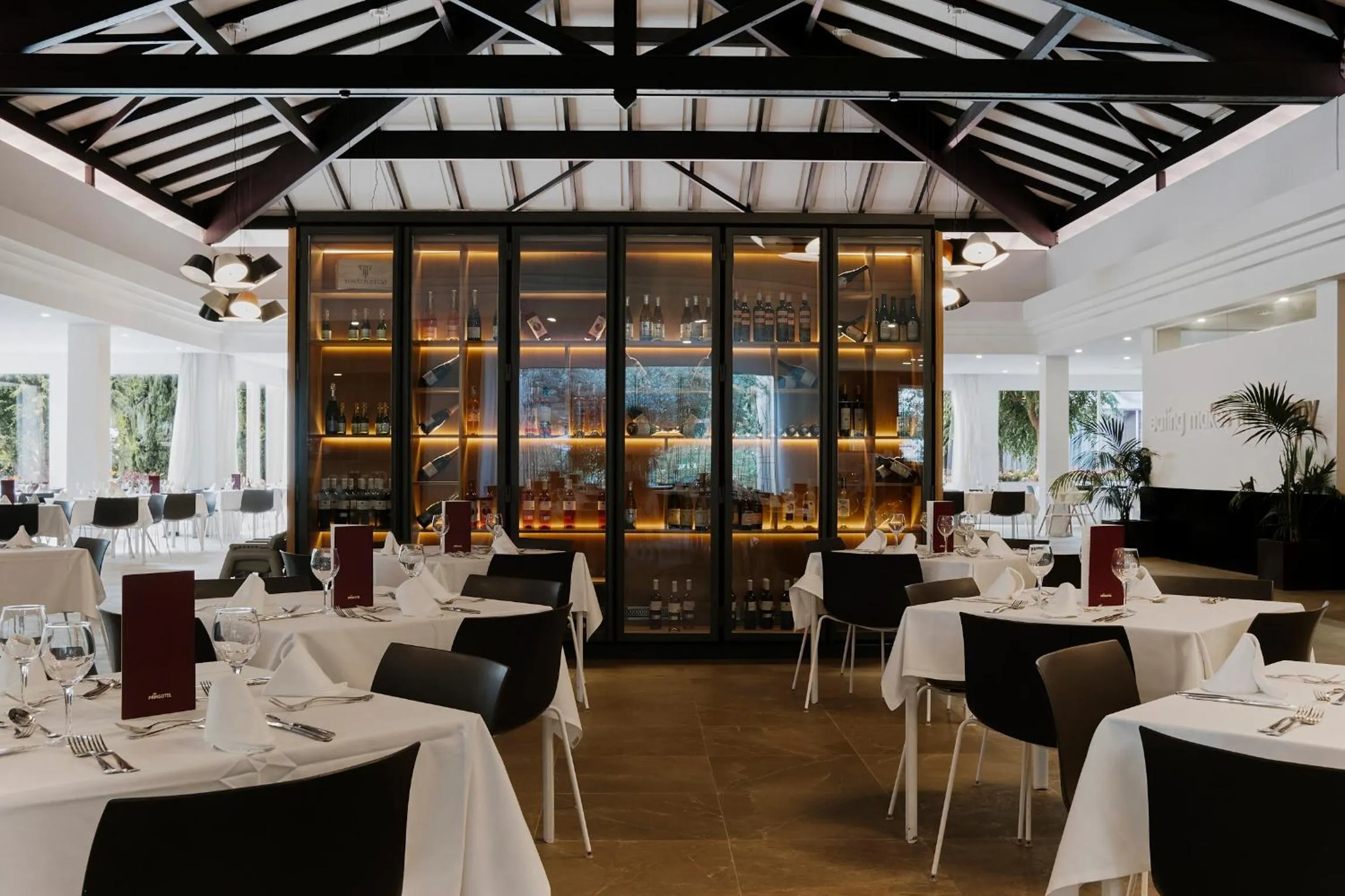 Restaurant/places to eat in Prinsotel La Dorada & Spa