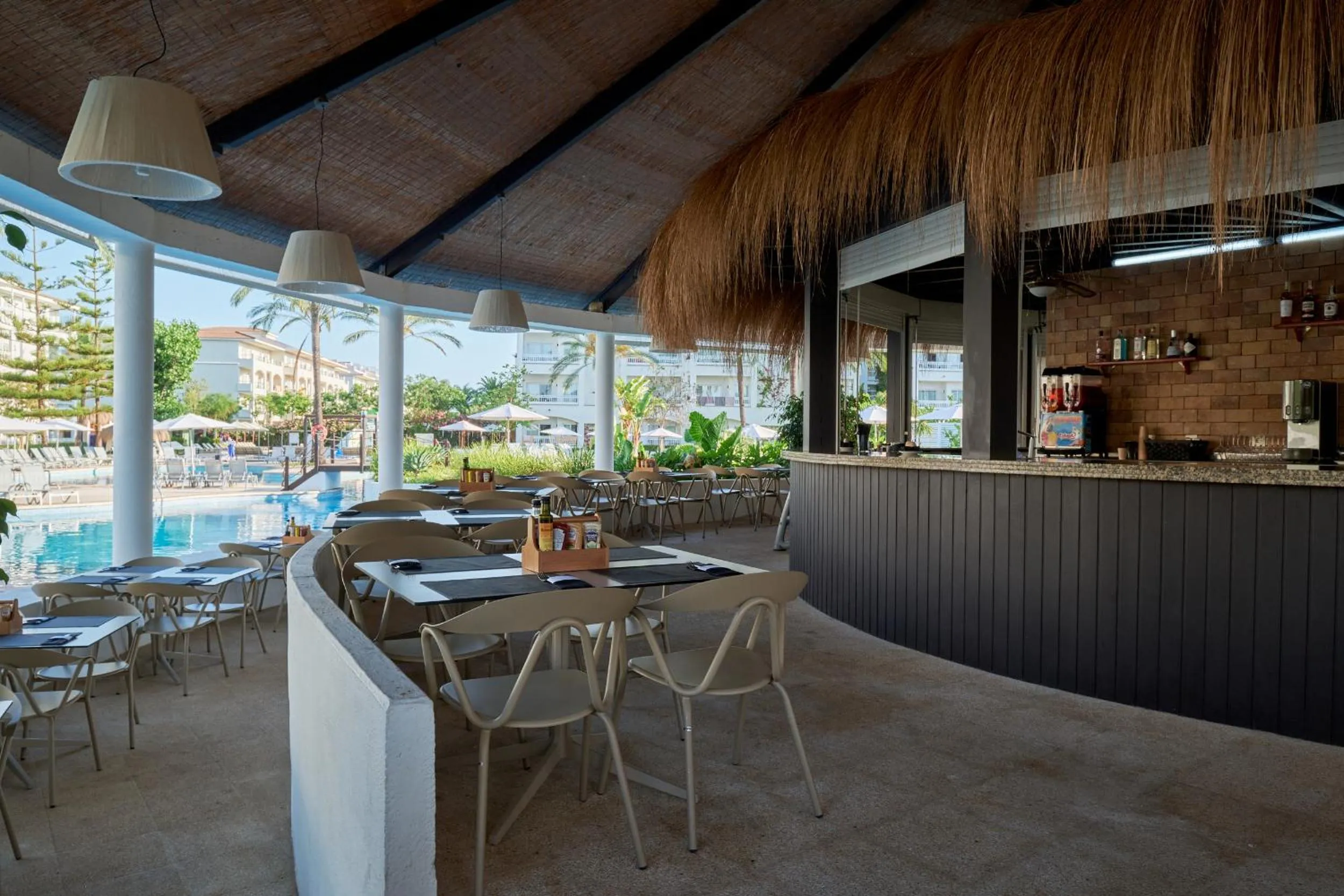 Restaurant/places to eat in Prinsotel La Dorada & Spa