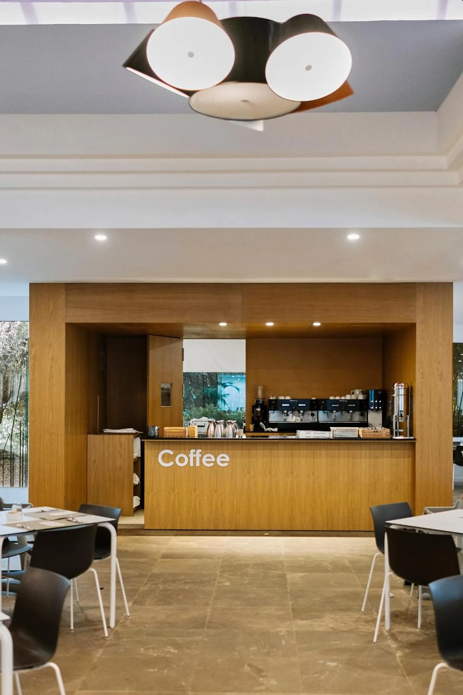 Restaurant/places to eat in Prinsotel La Dorada & Spa