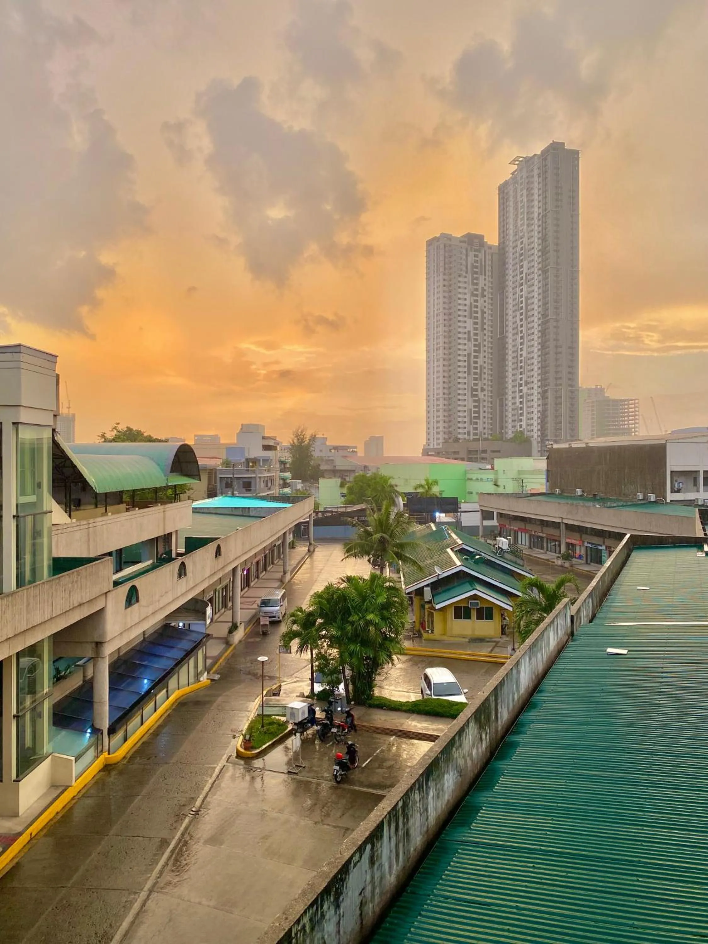 Property building in Cebu Century Plaza Hotel