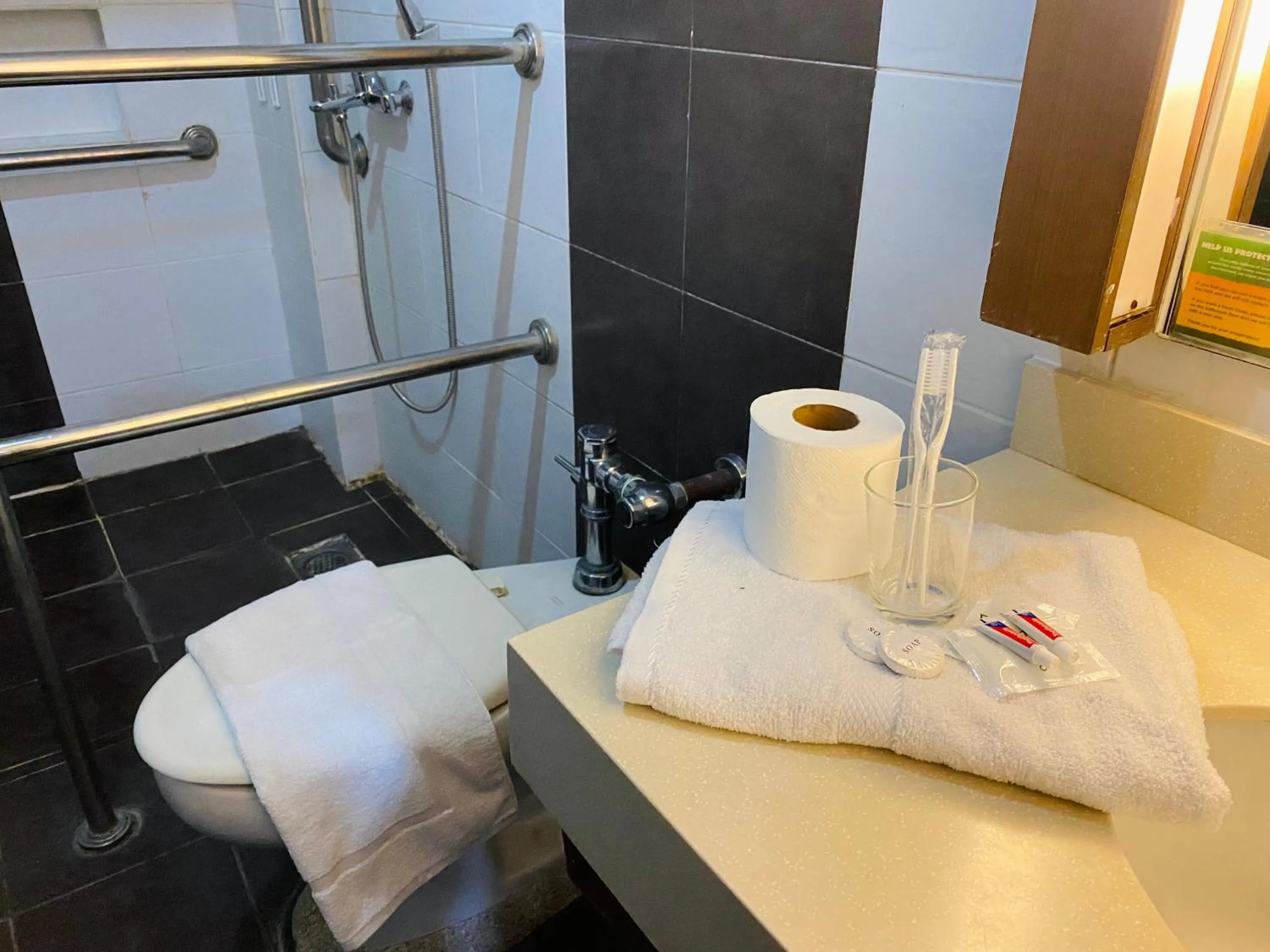 Cebu Century Plaza Hotel