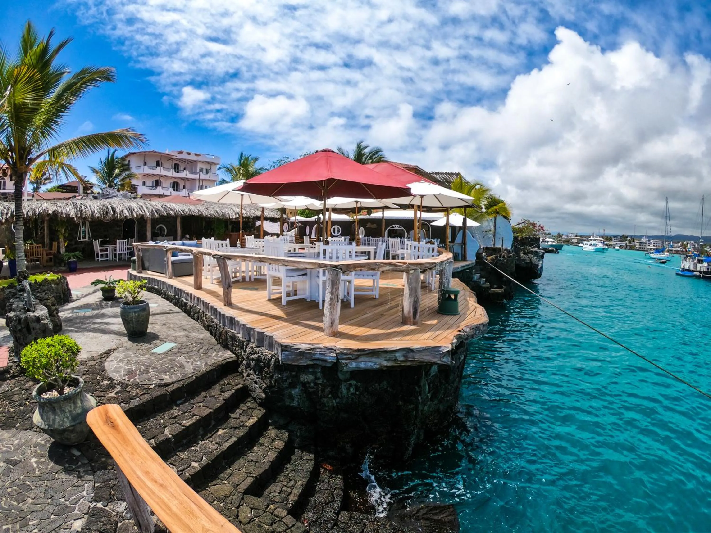 Restaurant/places to eat in Hotel Angermeyer Waterfront Inn