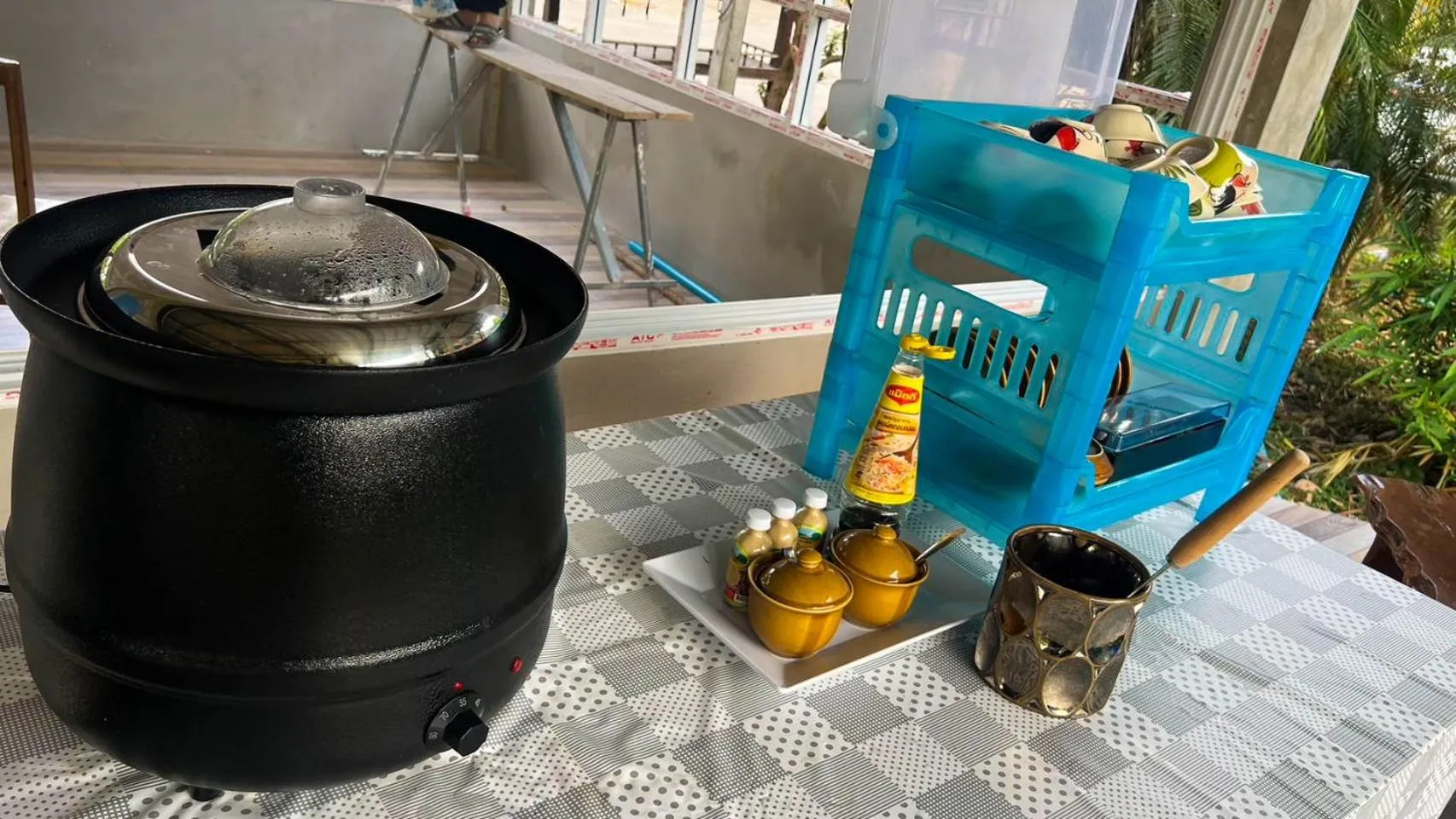 Buffet breakfast in Chatchawan Resort