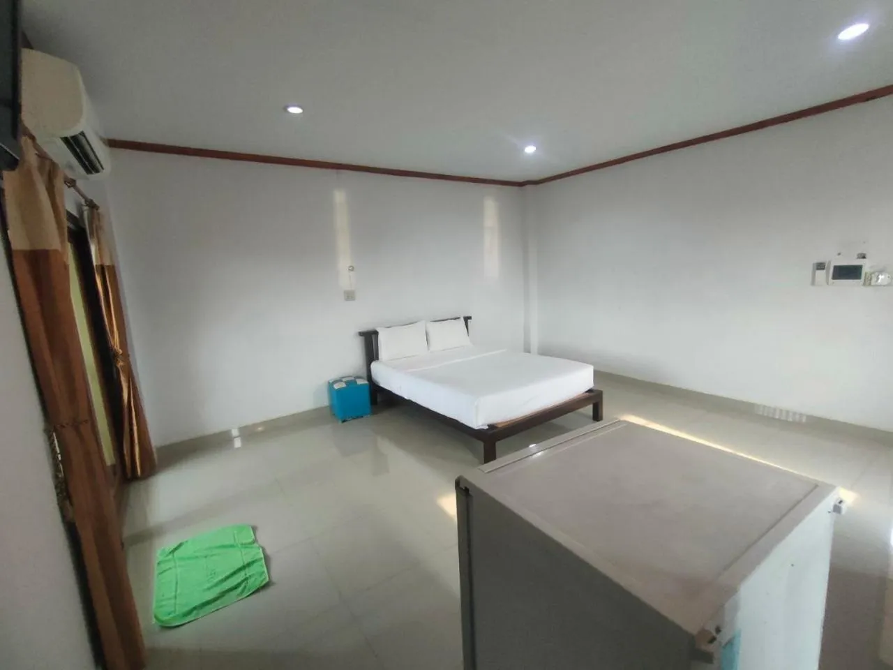 Bed in Chatchawan Resort