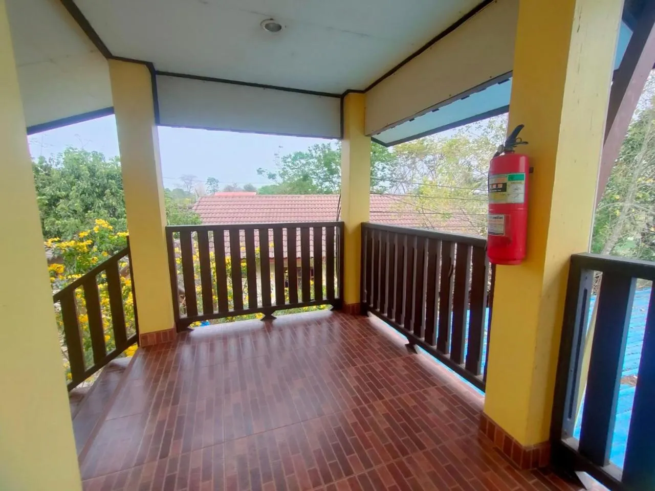 Patio in Chatchawan Resort