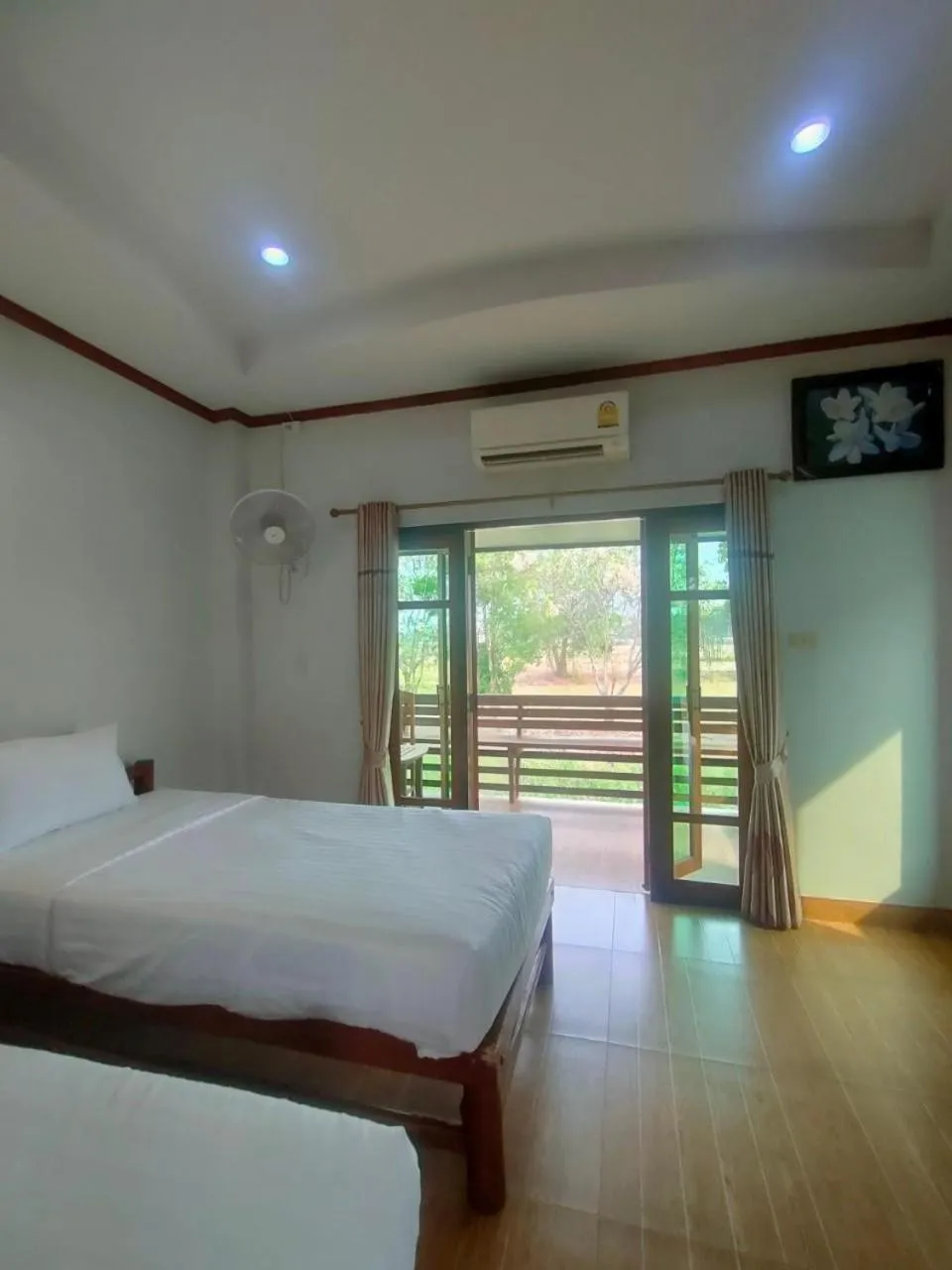 Bed in Chatchawan Resort