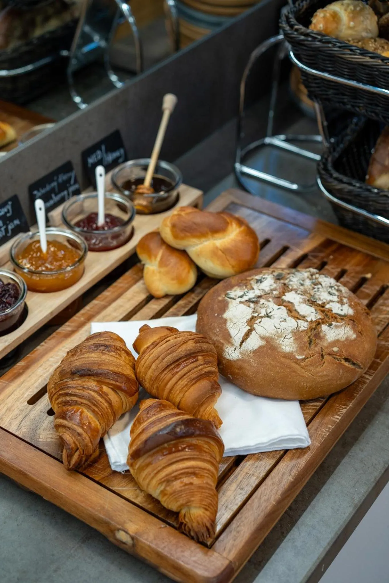Breakfast in Aparthotel Na Klenici