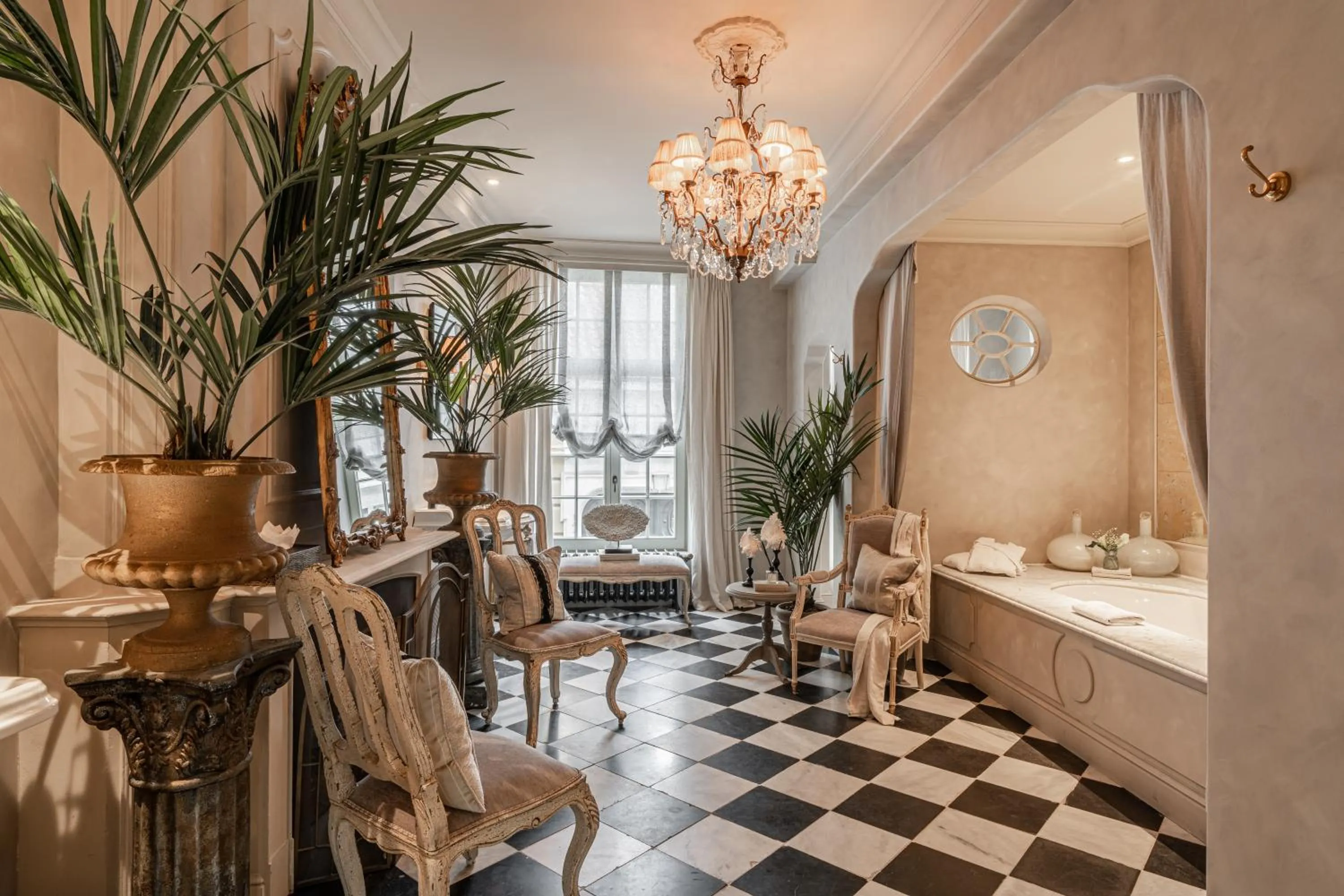 Bathroom in The Notary