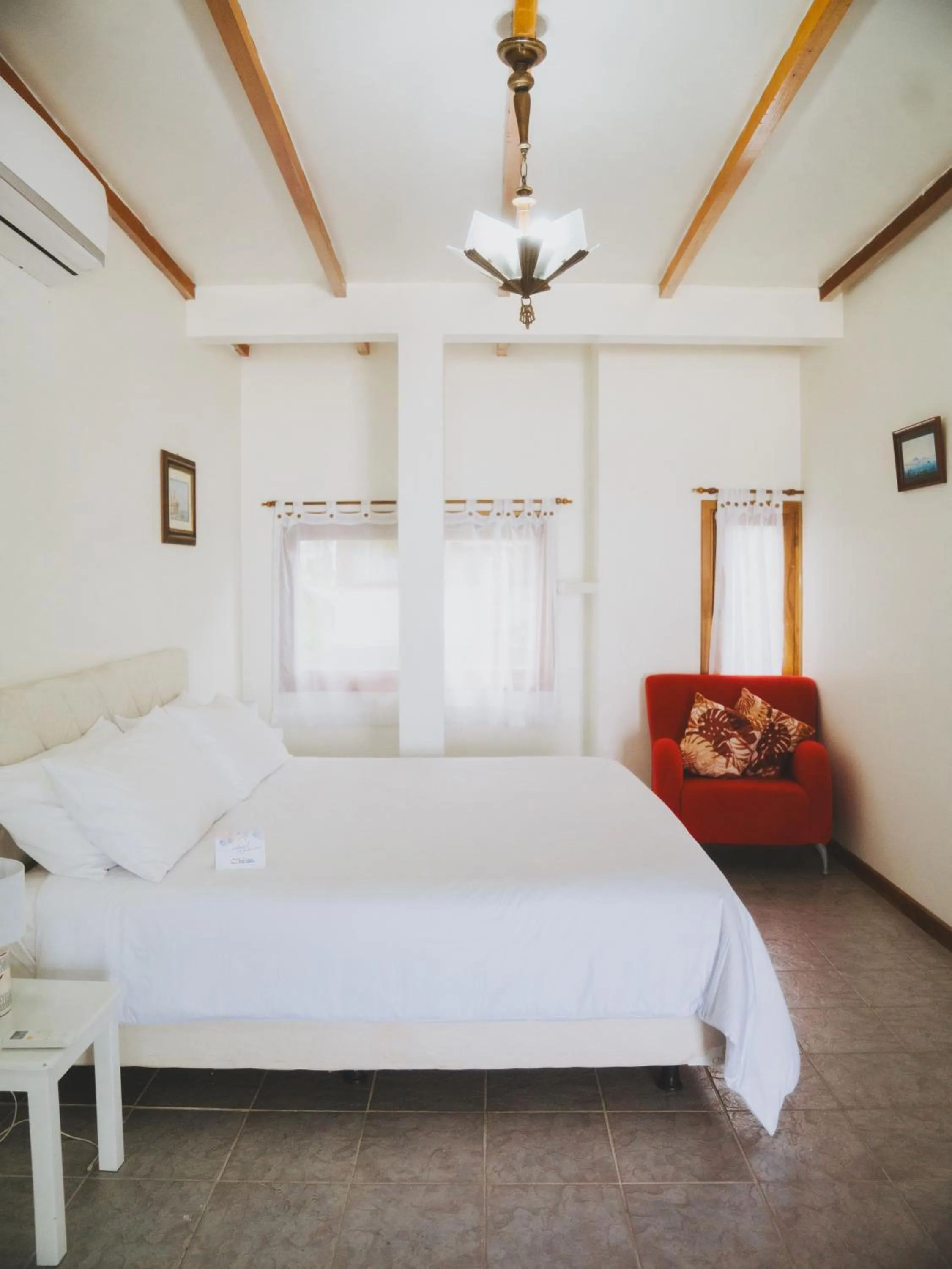 Property building, Bed in La Casa de Marita
