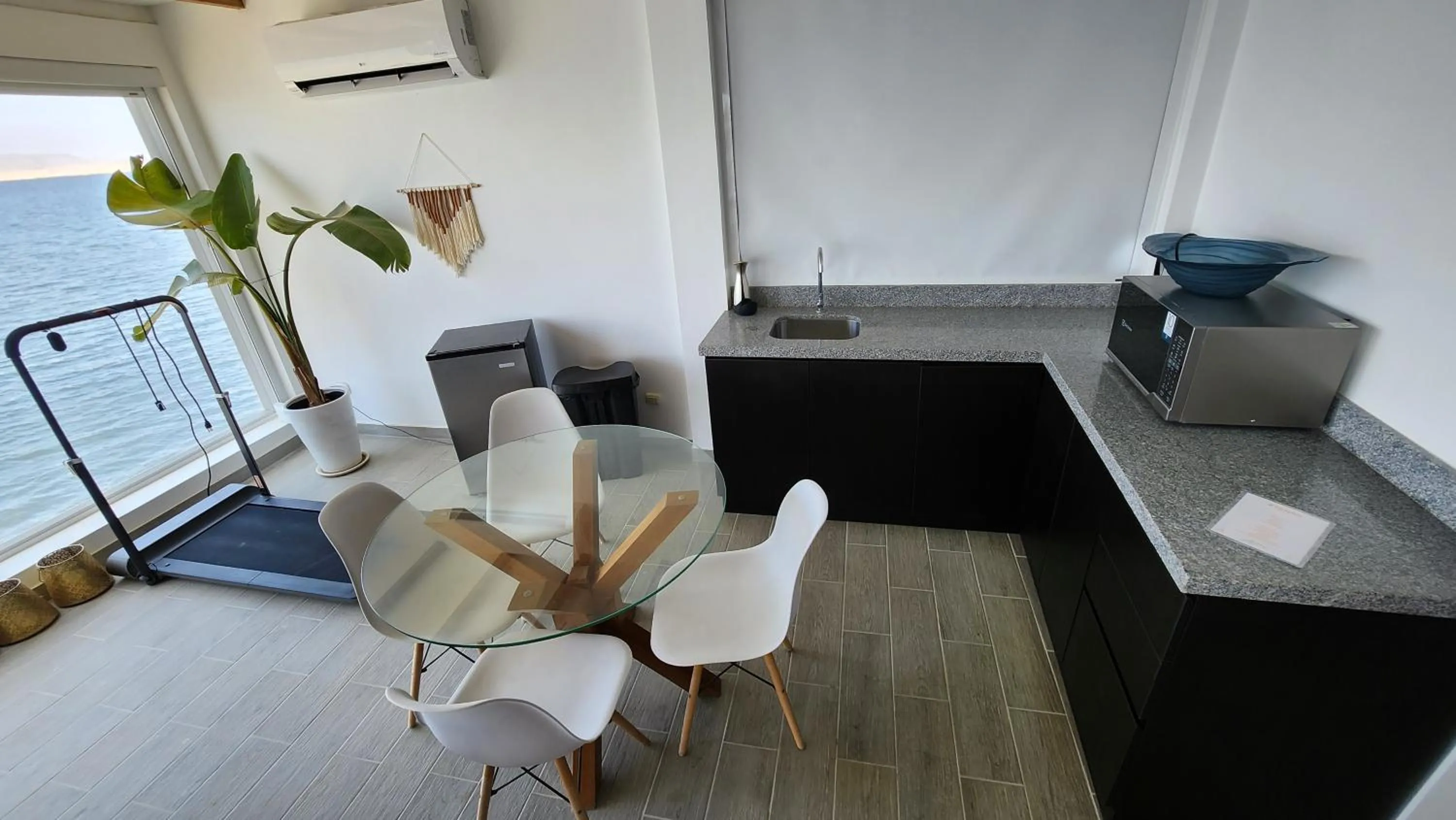 Dining area in Atenas Hotel Boutique