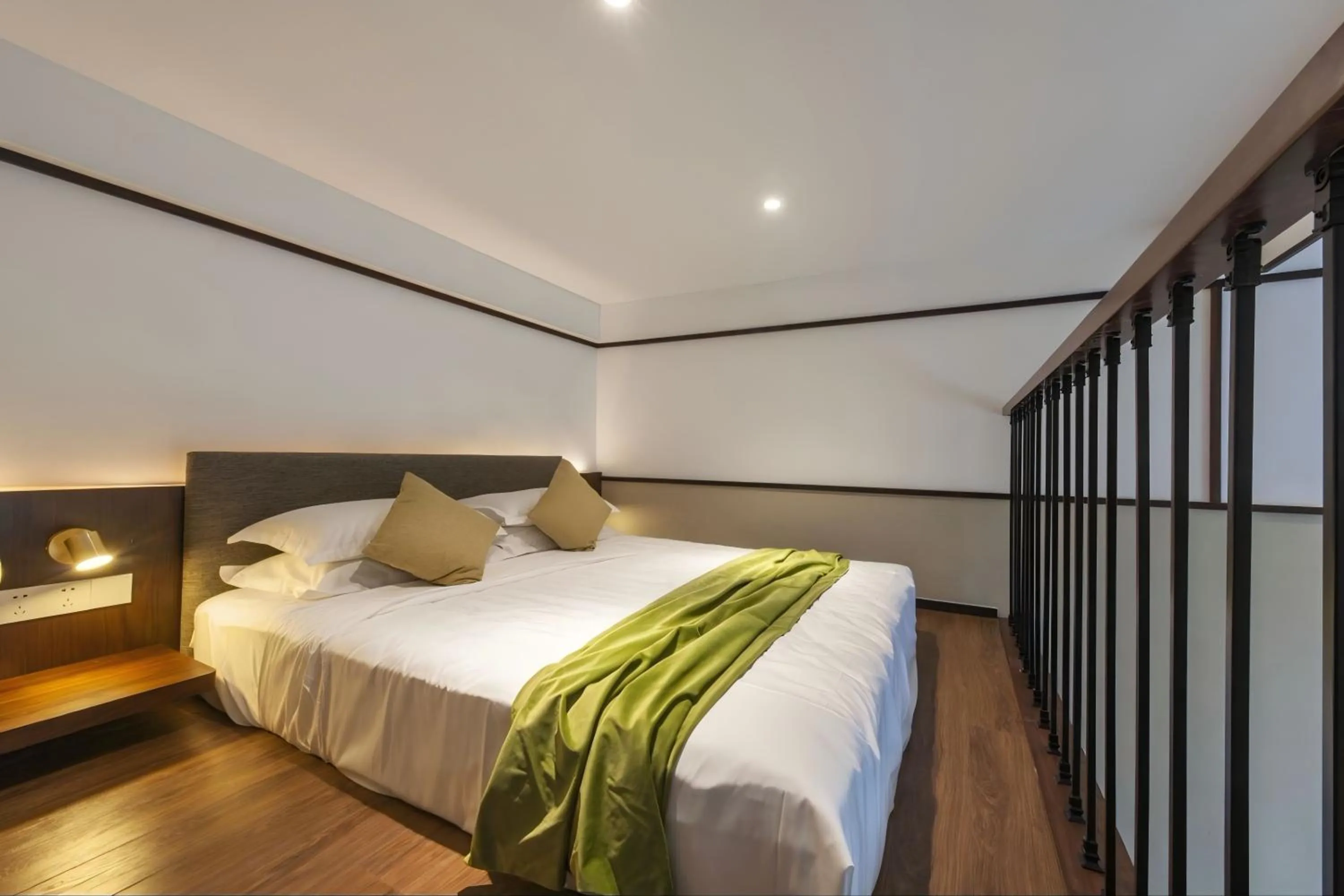 Bed in SSAW Boutique Hotel Shanghai Huangpu River