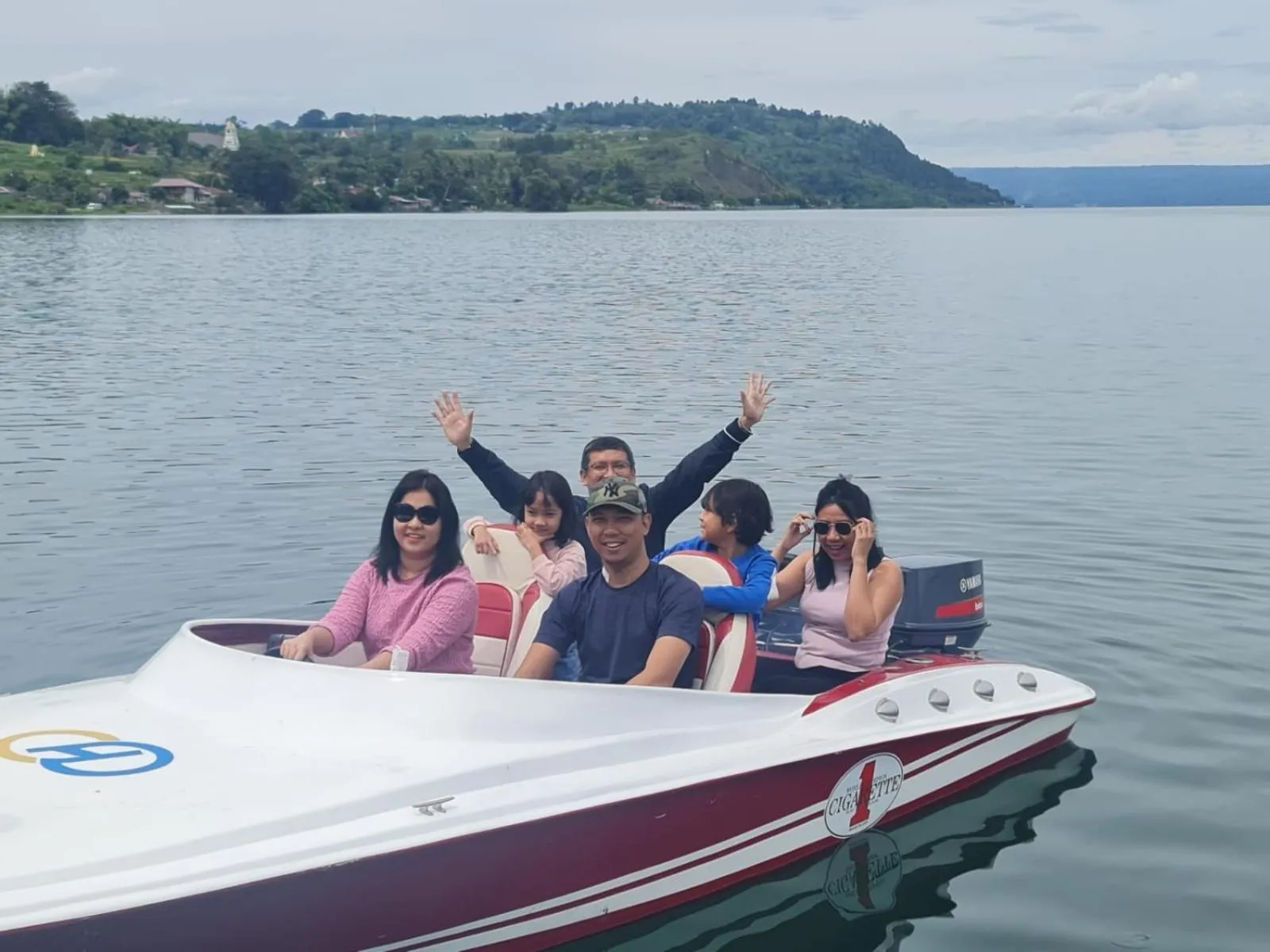 Skiing in PURNAMA BALIGE HOTEL