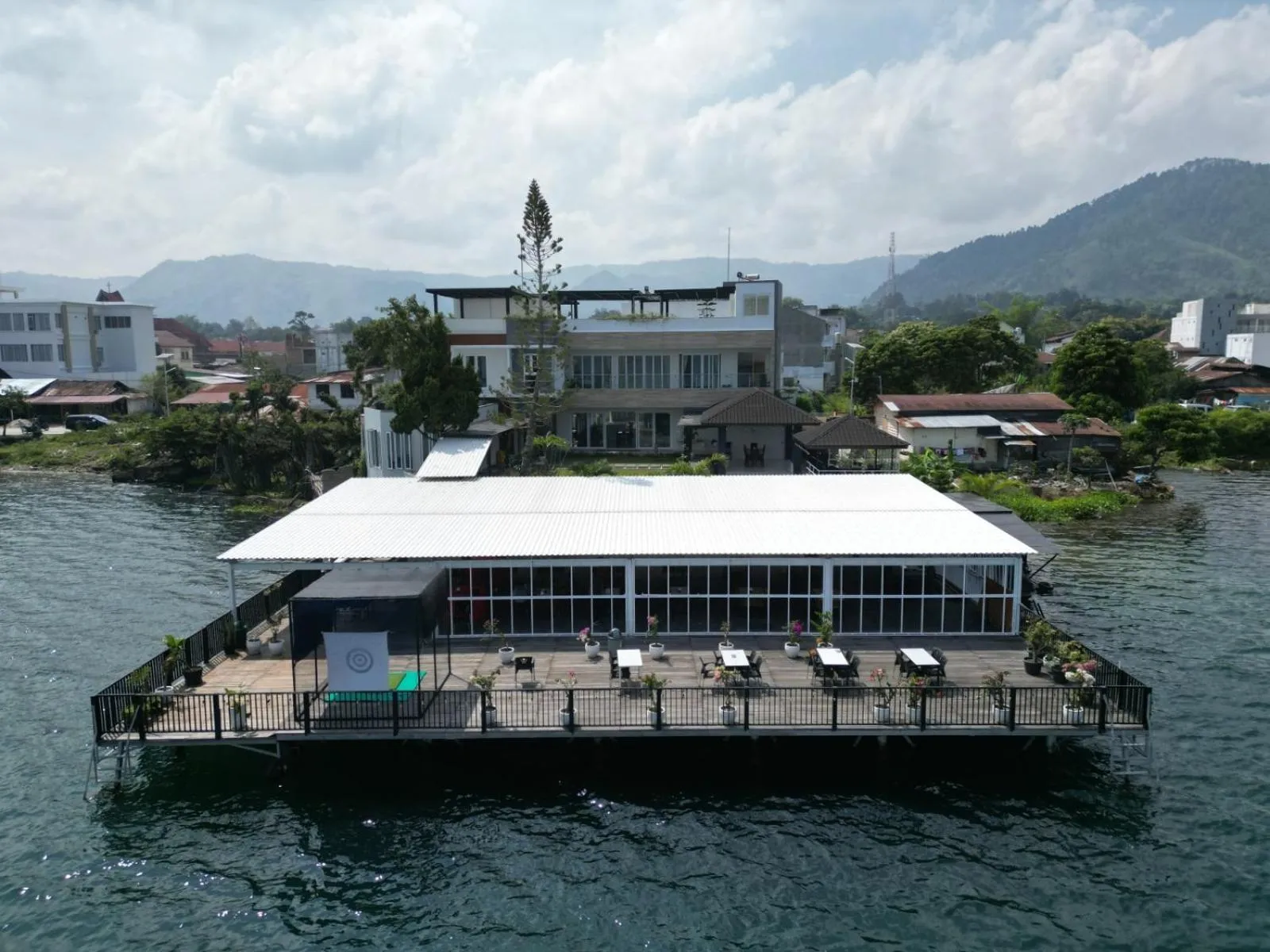 Property building in PURNAMA BALIGE HOTEL