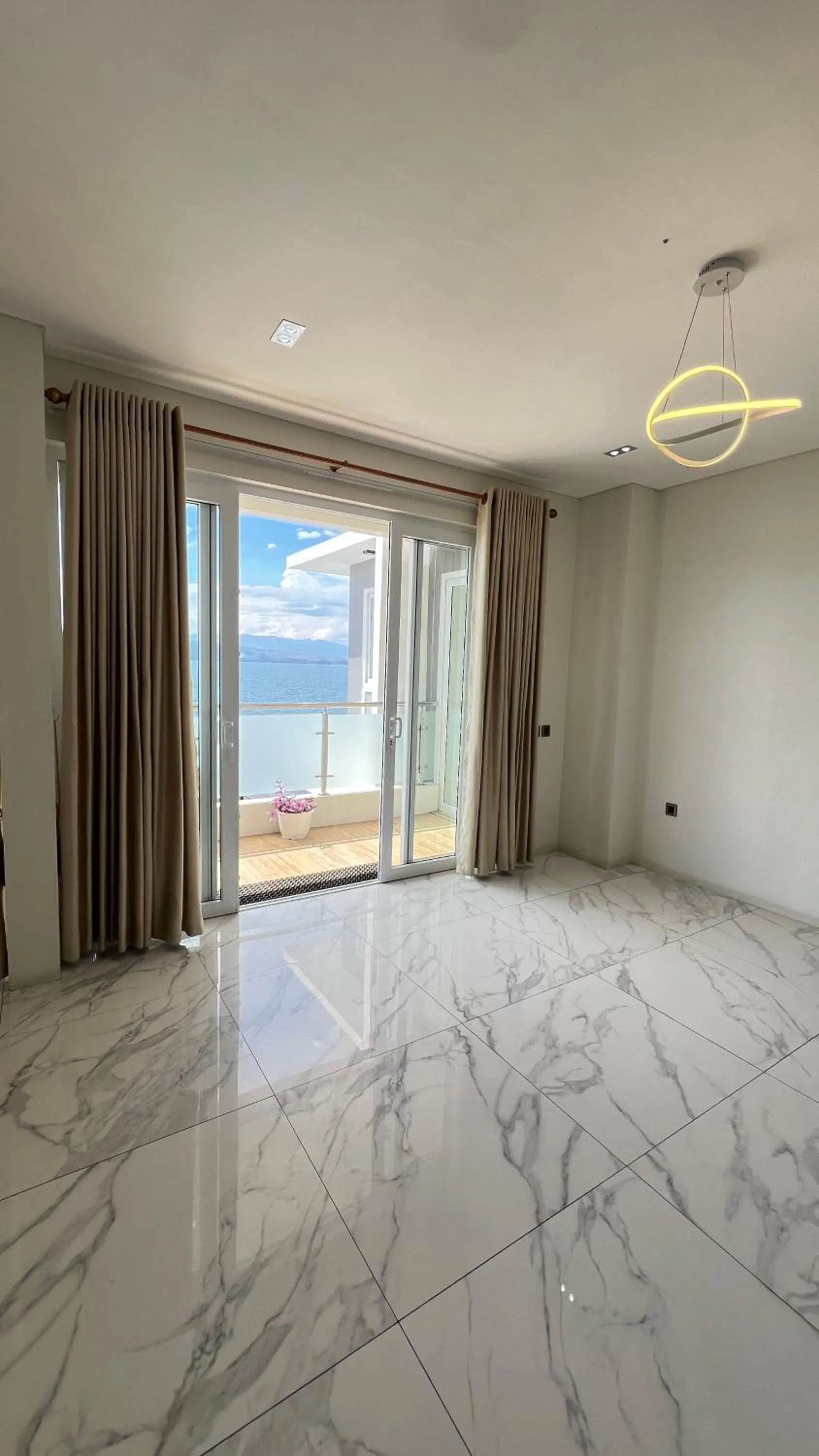 PURNAMA BALIGE HOTEL