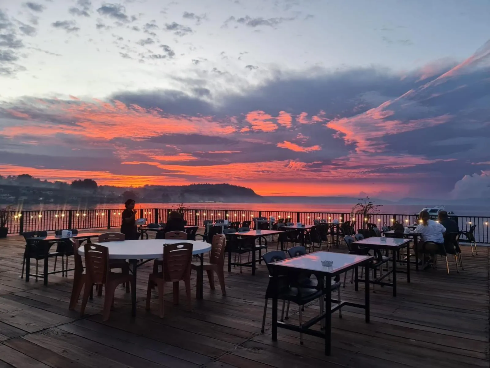 Restaurant/places to eat in PURNAMA BALIGE HOTEL