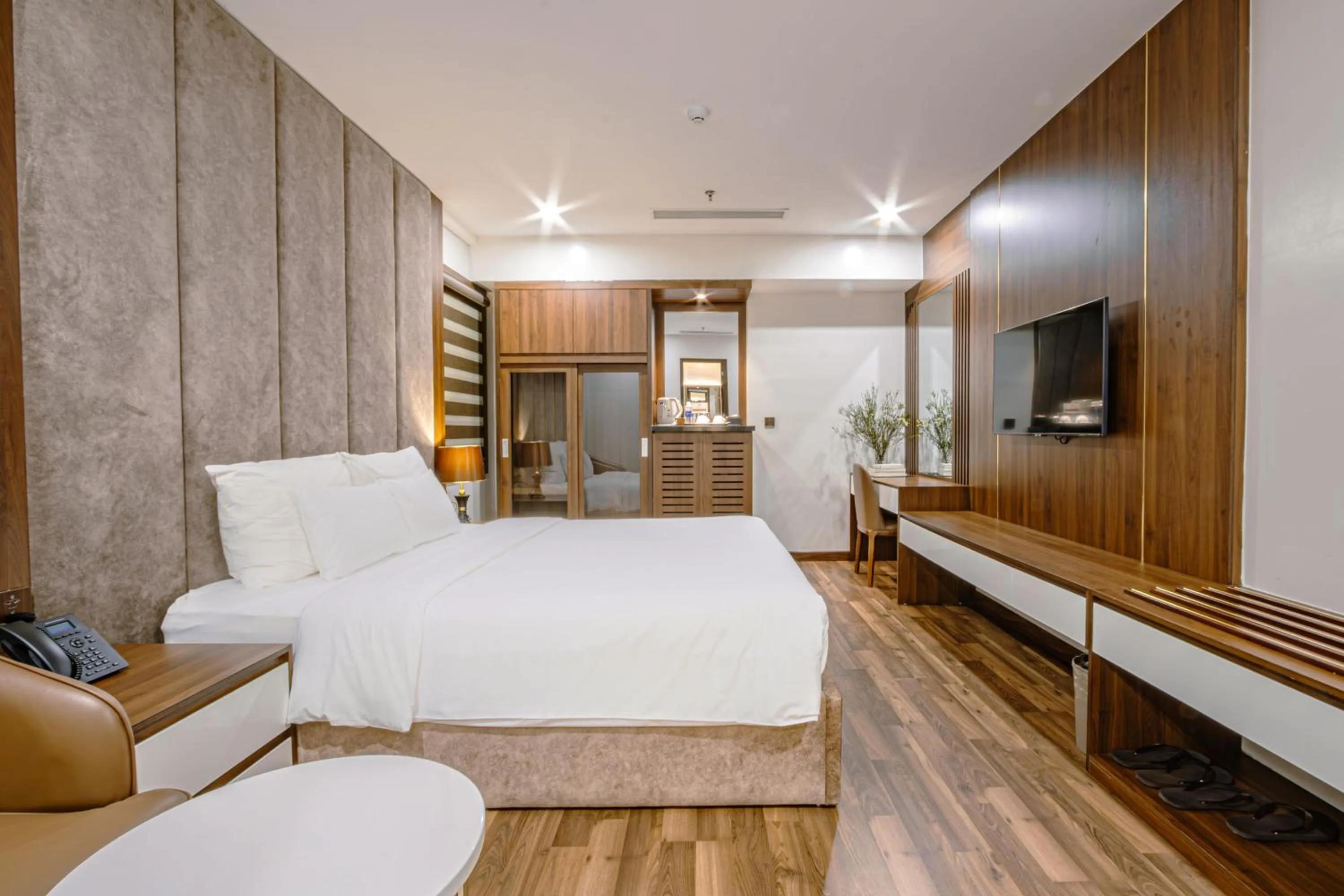Ostara Hotel & Apartment