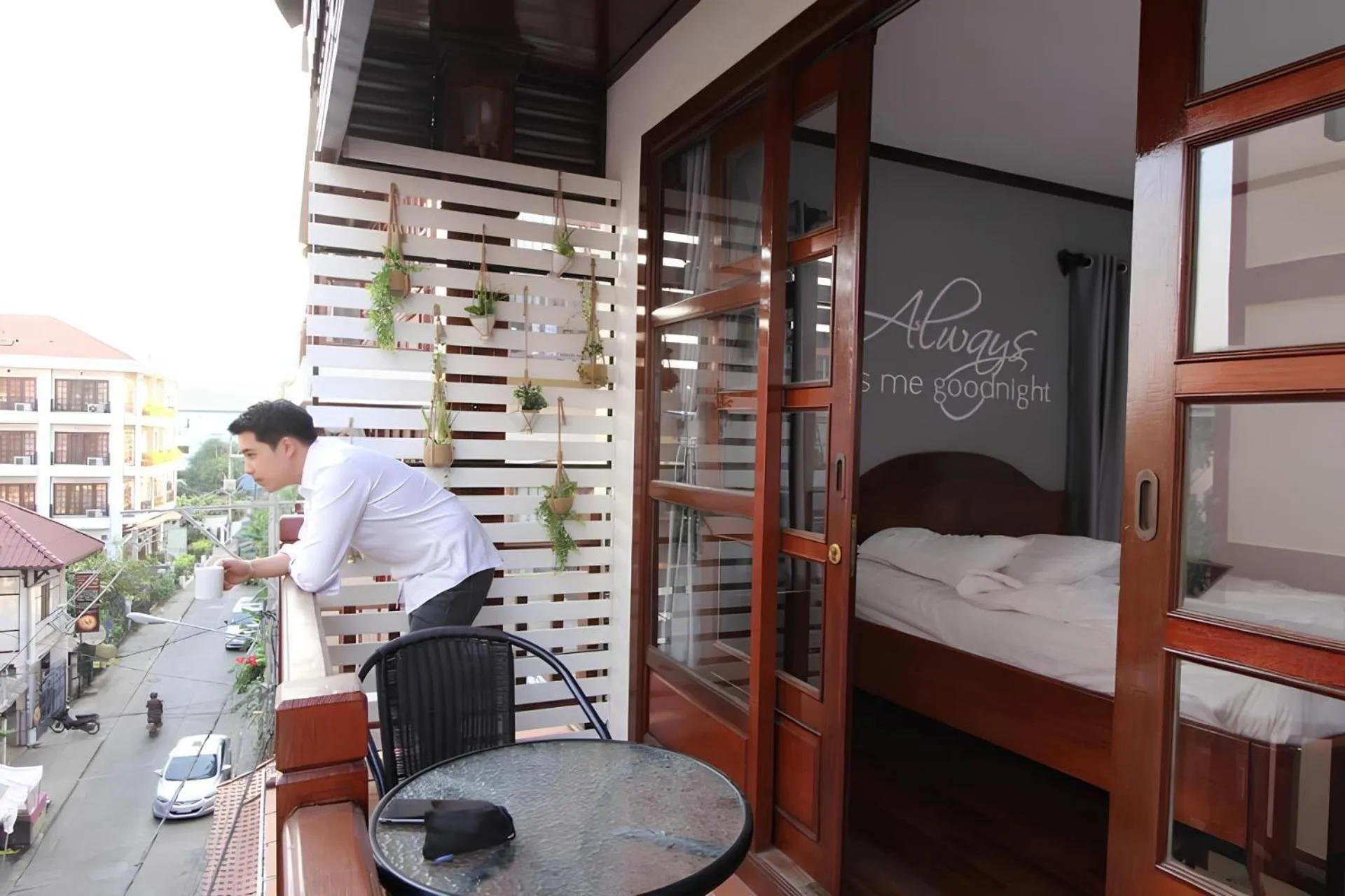 View (from property/room), Bed in DaViKa Hotel