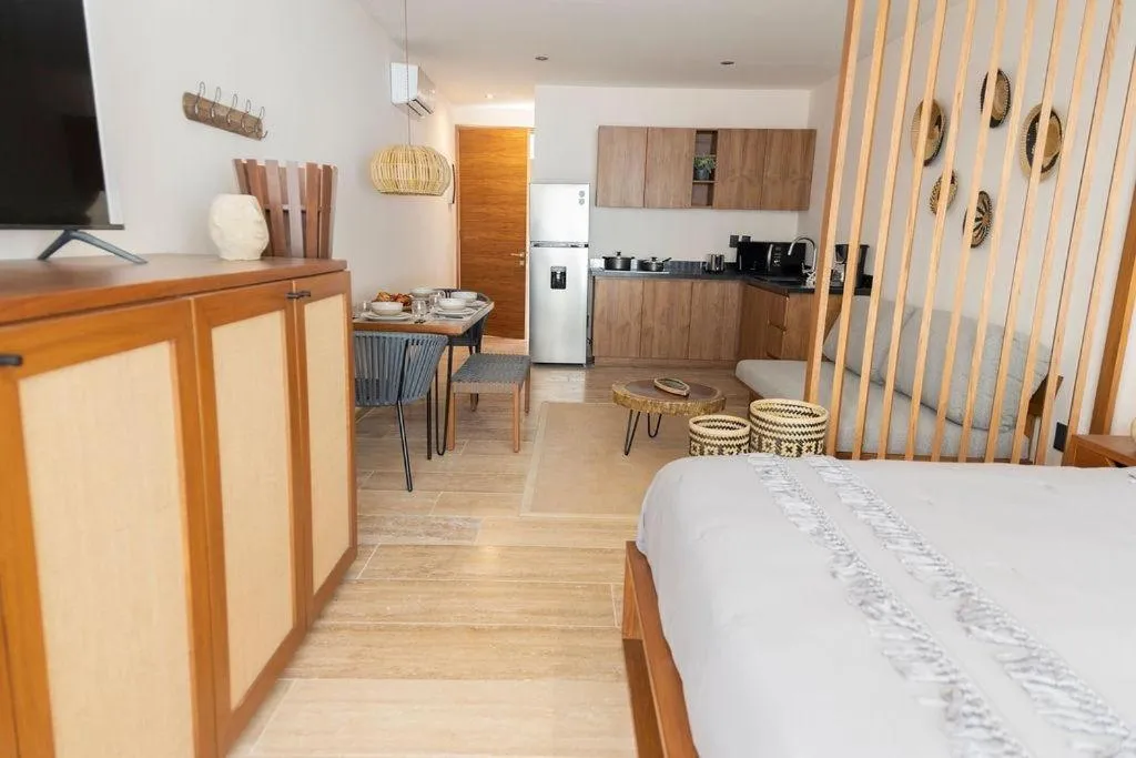 Kitchen or kitchenette, Bed in Erena Tulum
