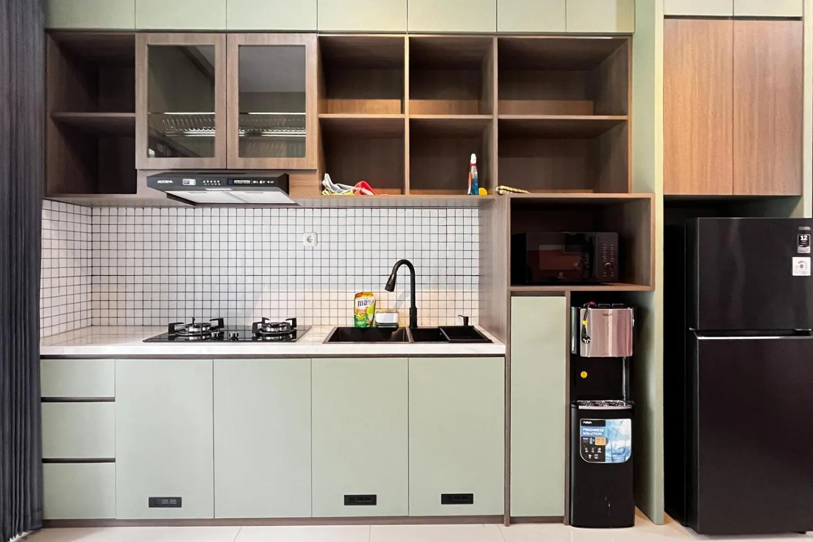 Kitchen or kitchenette in TwoSpaces Living at Panorama Villas