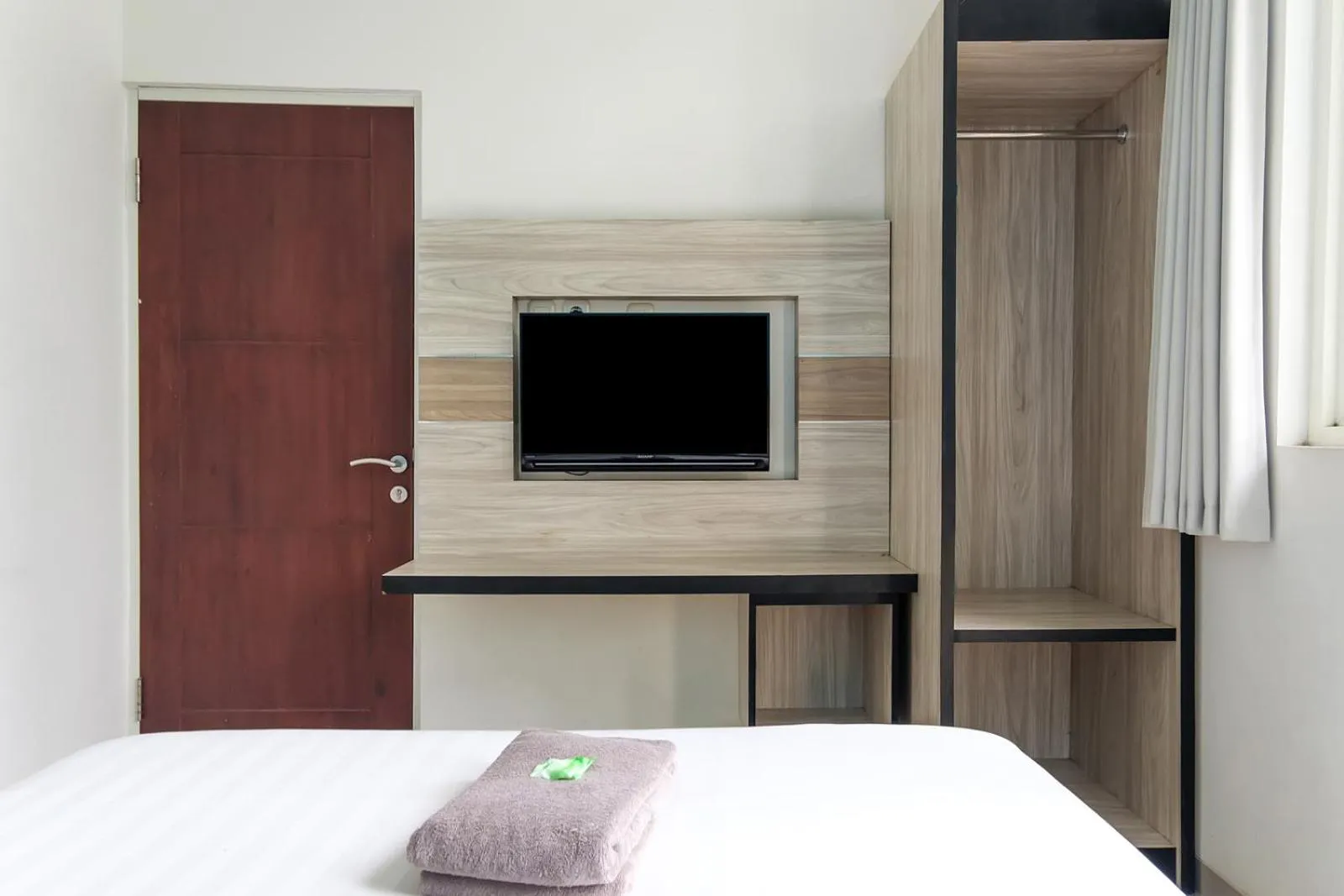 Bedroom, Bed in TwoSpaces Living at Panorama Villas