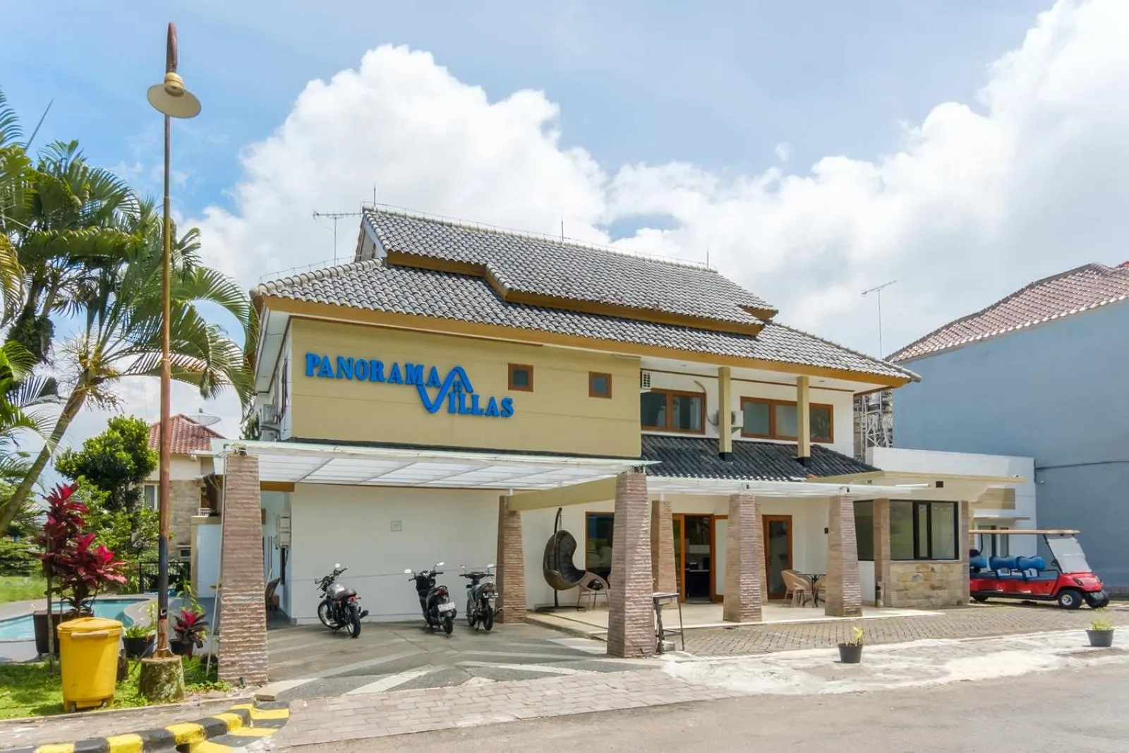 Street view in TwoSpaces Living at Panorama Villas