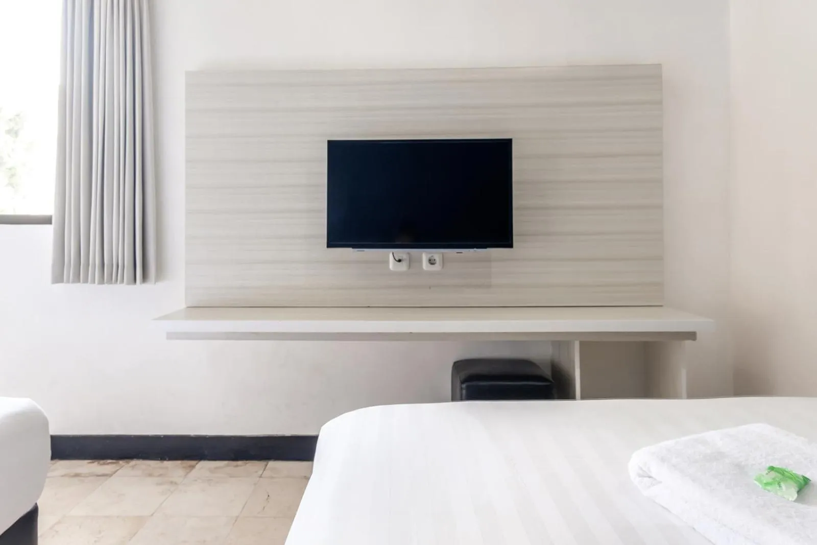 Bed in TwoSpaces Living at Panorama Villas