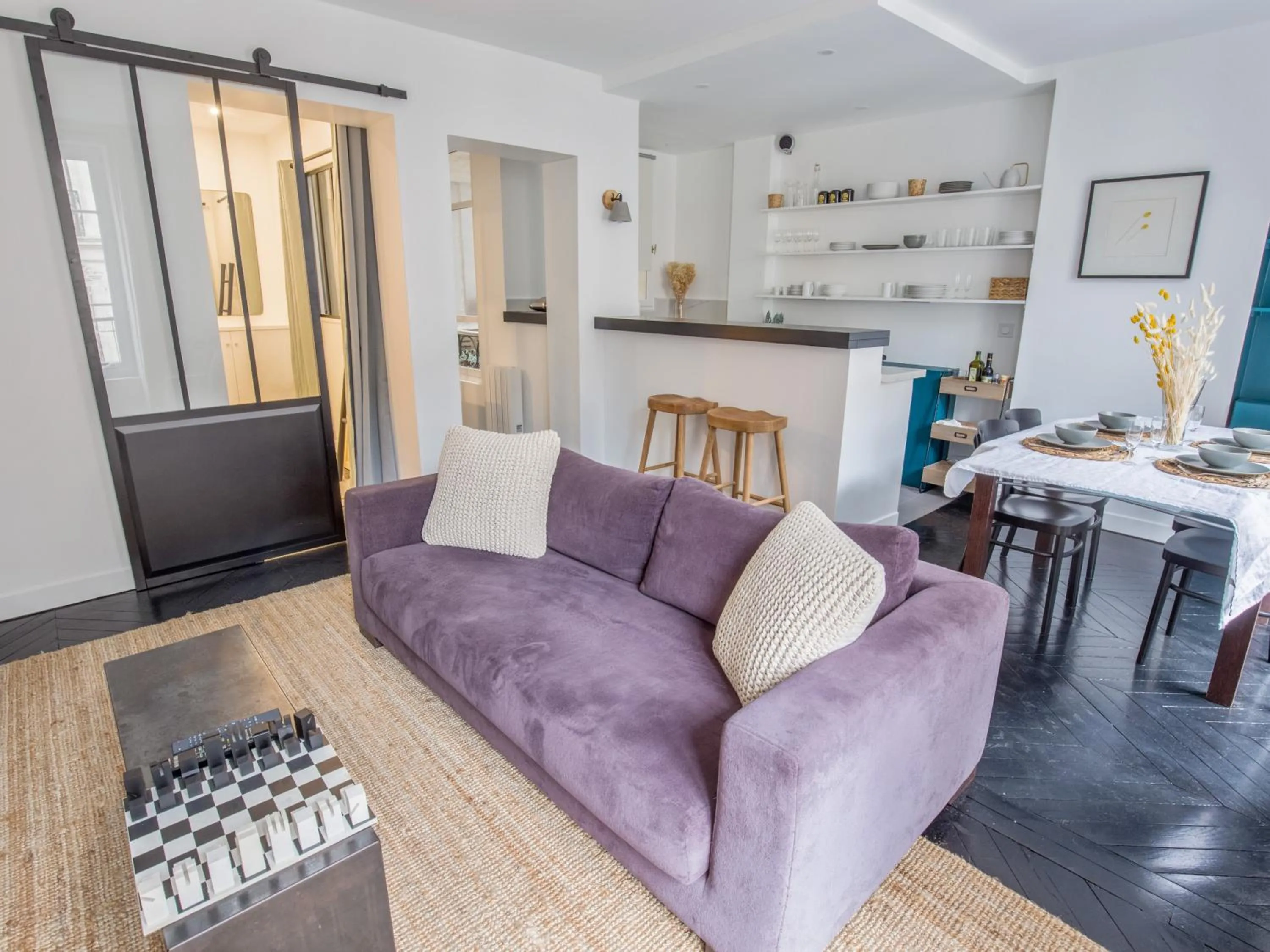 Living room in Newly Remodeled 2Bed APT with Elevator - Mobility Lease for Students and Work ONLY- Minimum 30 night stays