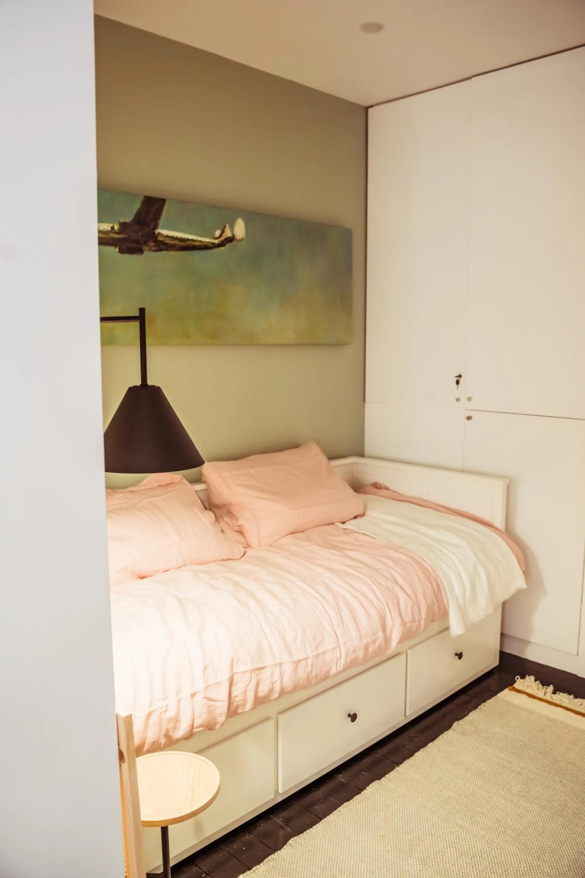 Bedroom in Newly Remodeled 2Bed APT with Elevator - Mobility Lease for Students and Work ONLY- Minimum 30 night stays