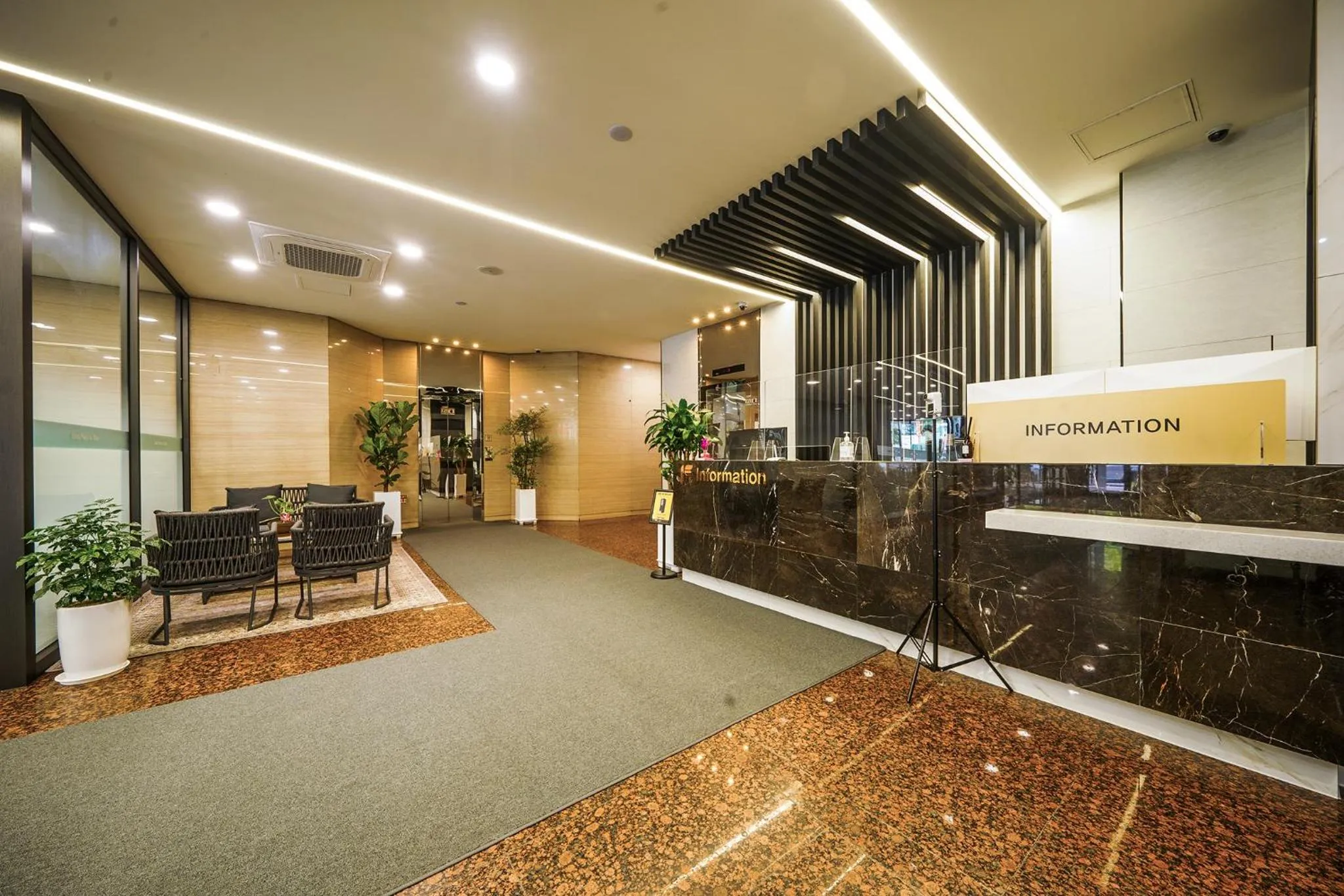 Lobby or reception in Jamsil Stay Hotel
