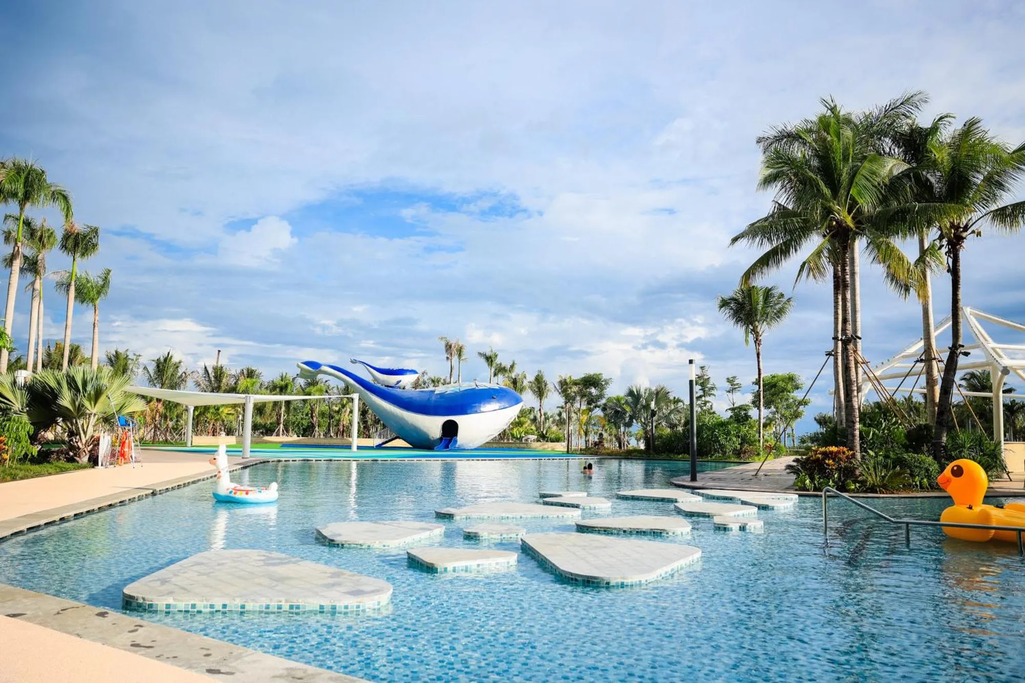 Swimming pool in Hyatt Regency Sanya Tianli Bay