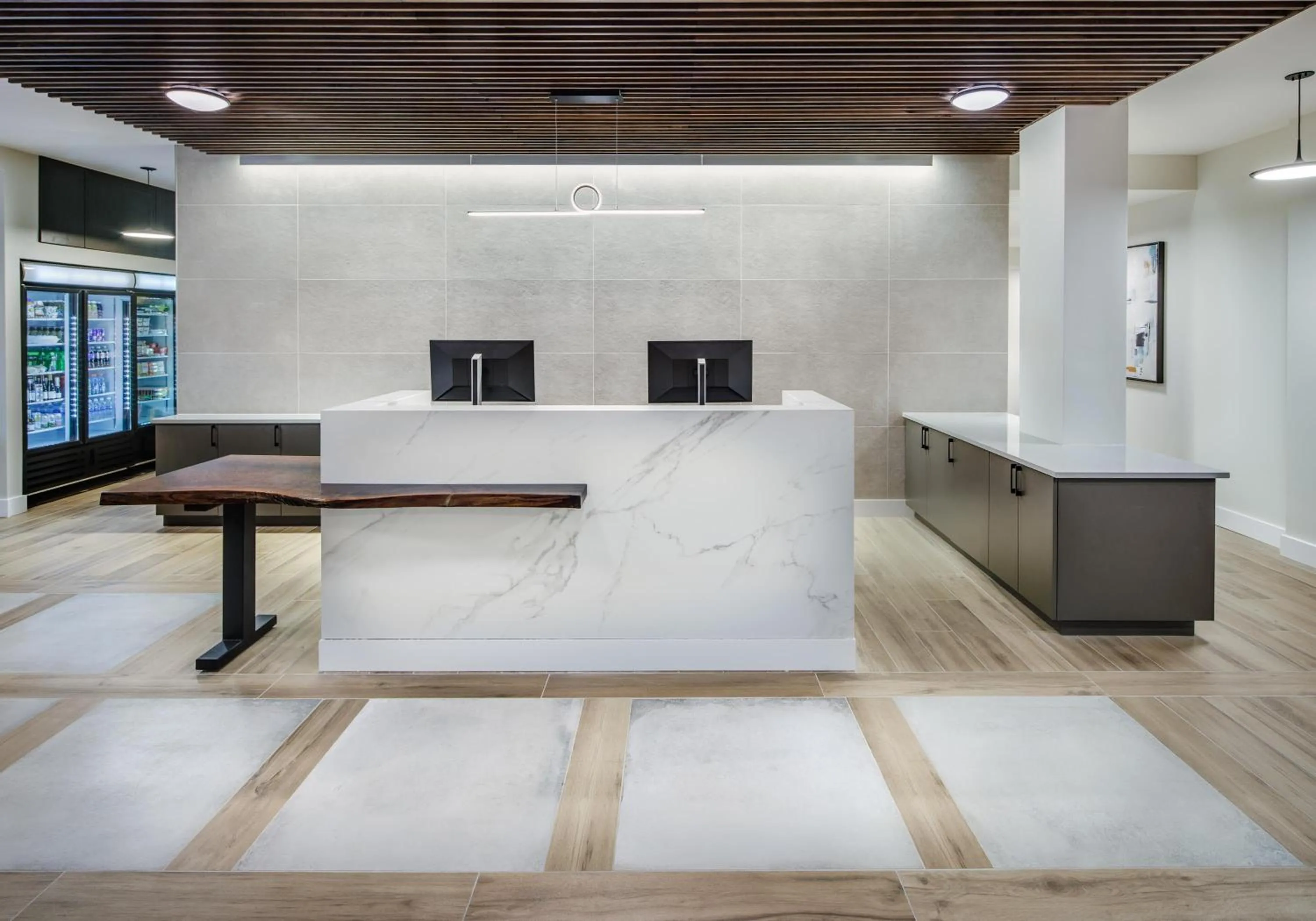 Lobby or reception in Hyatt Place Newark-Main Street